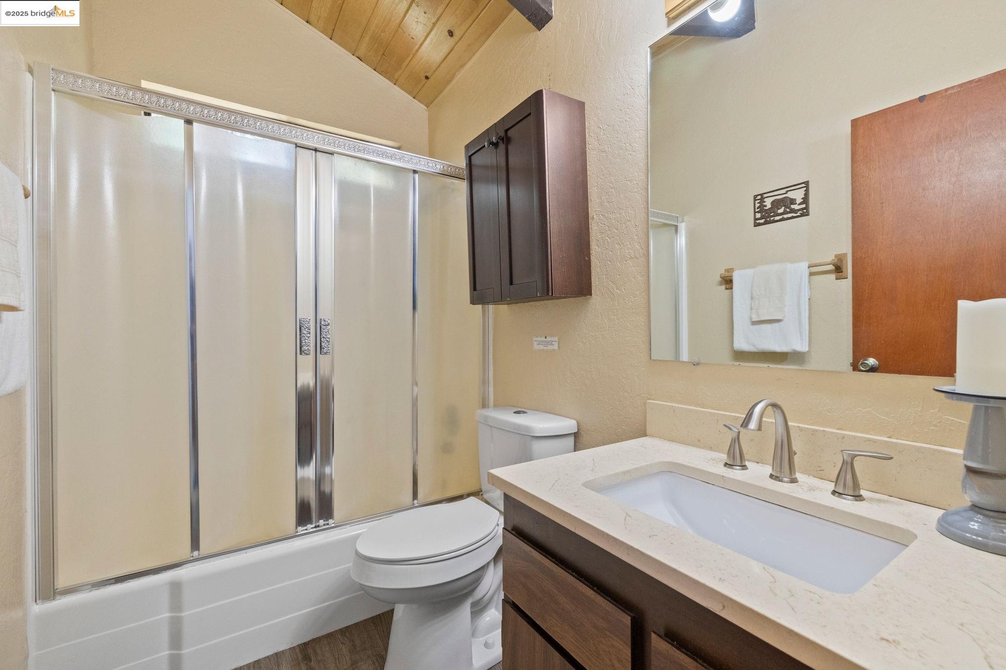 Detail Gallery Image 37 of 60 For 19421 Grizzly Circle, Groveland,  CA 95321-9544 - 2 Beds | 1/1 Baths