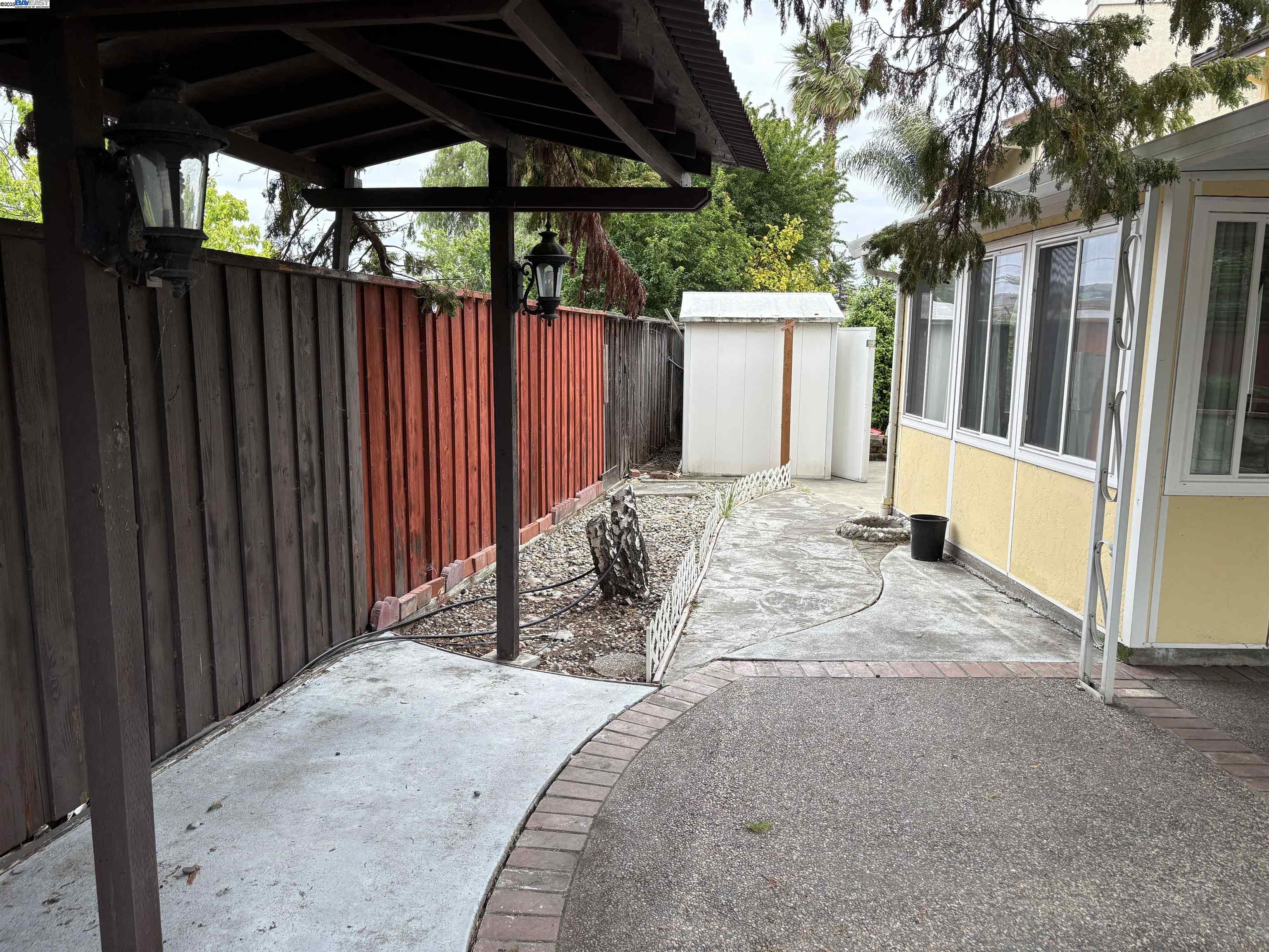Detail Gallery Image 21 of 41 For 24909 Avocado Ct, Hayward,  CA 94544 - 3 Beds | 2/1 Baths