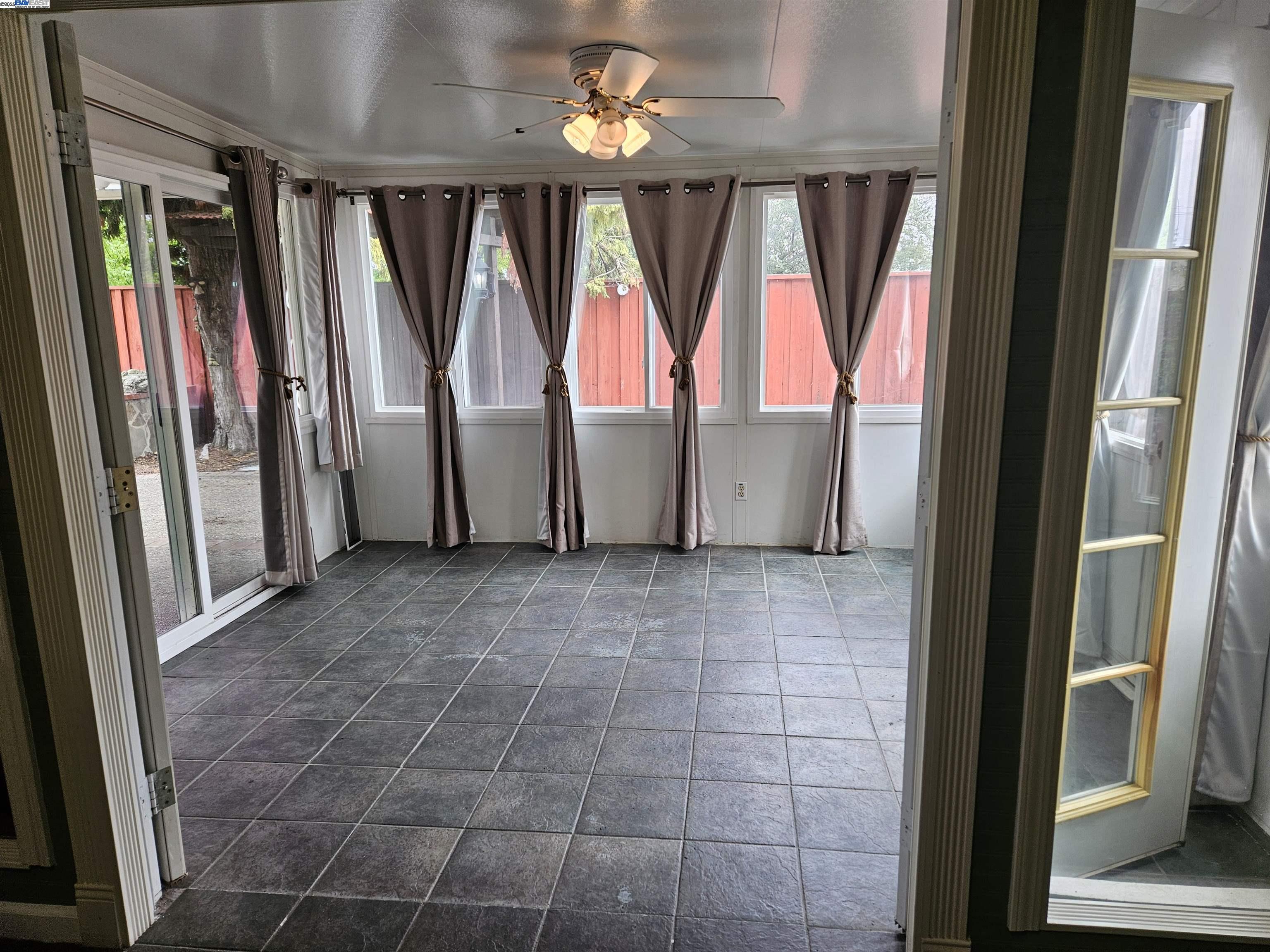 Detail Gallery Image 40 of 41 For 24909 Avocado Ct, Hayward,  CA 94544 - 3 Beds | 2/1 Baths