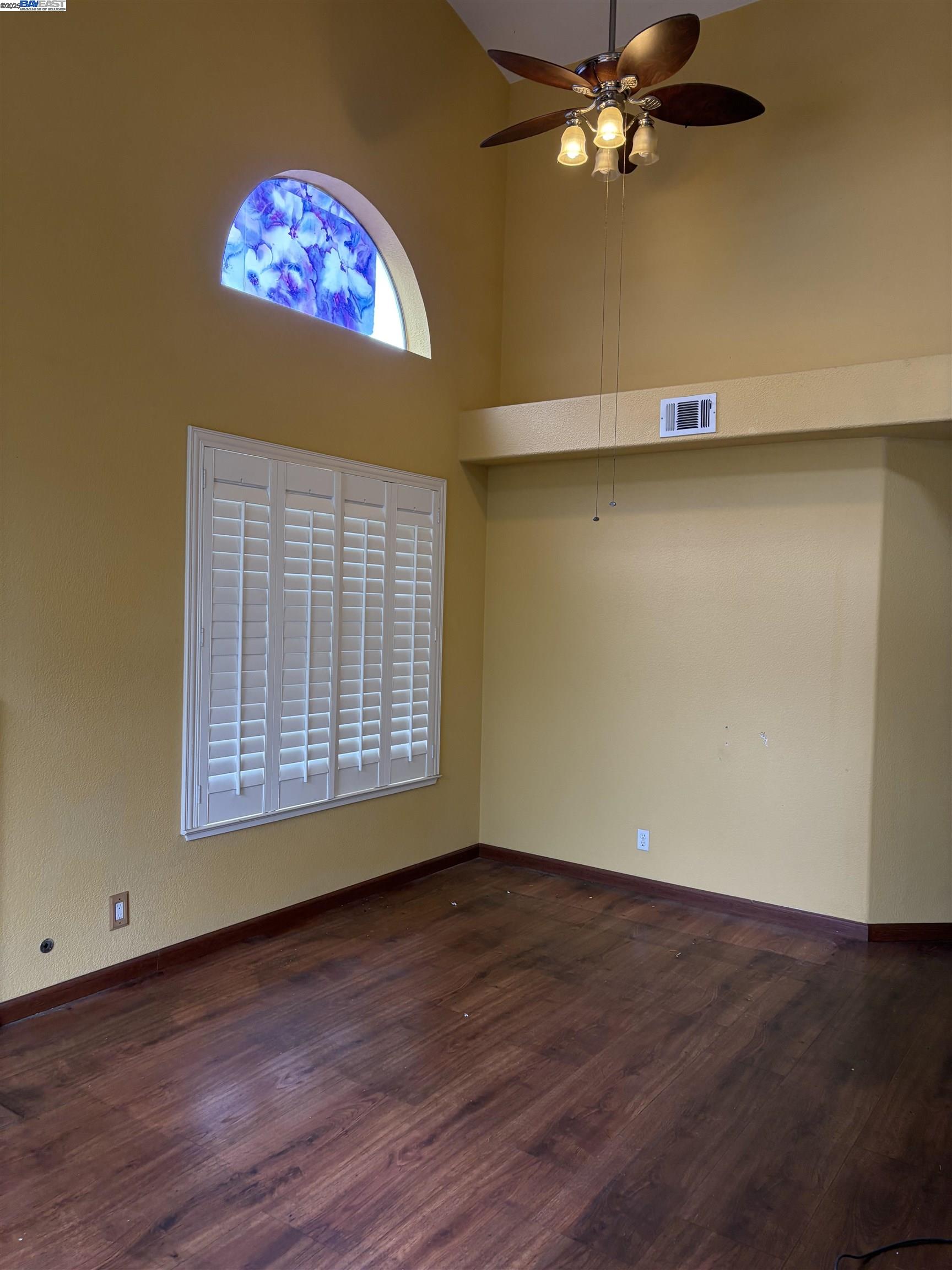 Detail Gallery Image 6 of 41 For 24909 Avocado Ct, Hayward,  CA 94544 - 3 Beds | 2/1 Baths