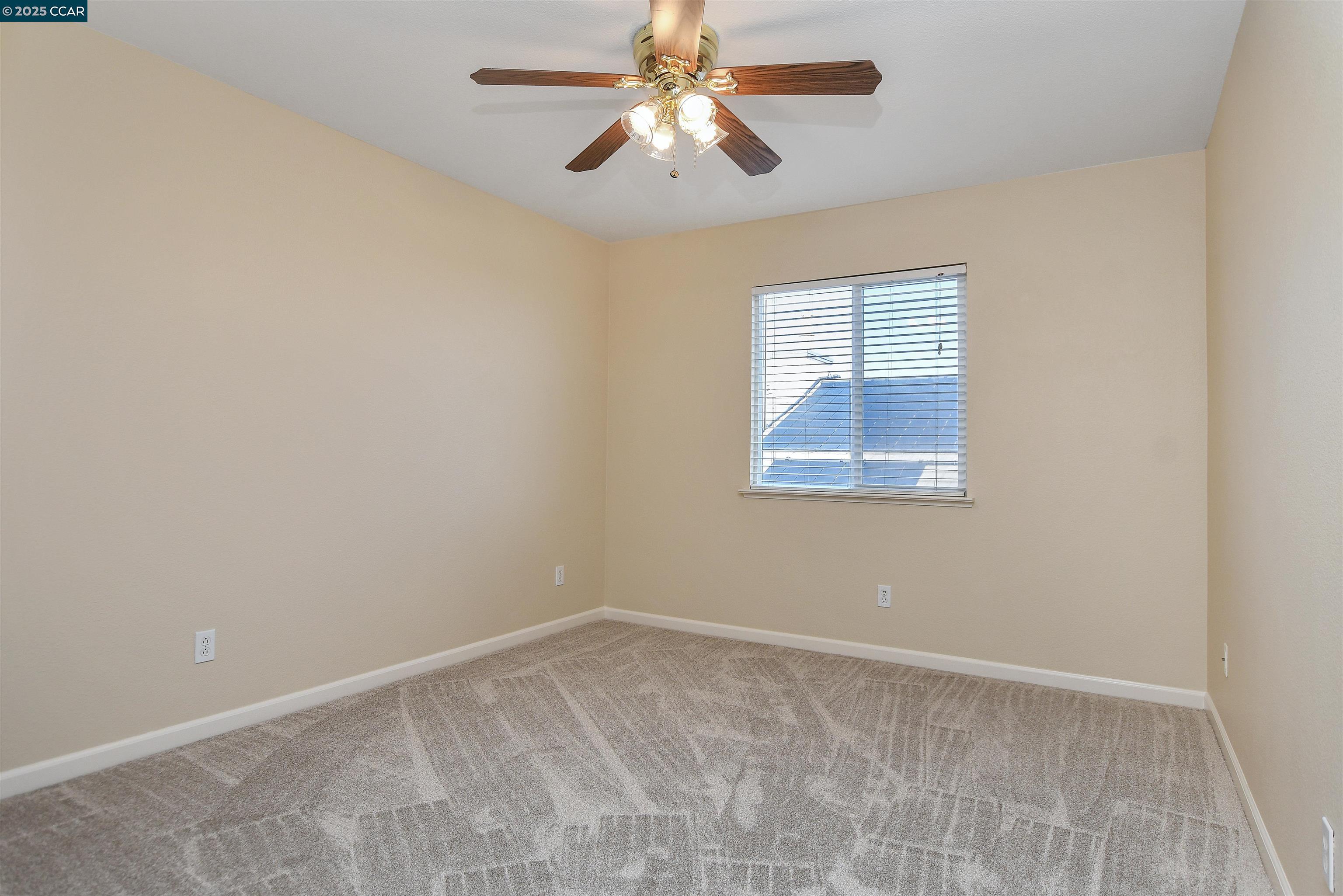 Detail Gallery Image 28 of 37 For 14 Birmingham Ct, Oakley,  CA 94561 - 4 Beds | 3 Baths