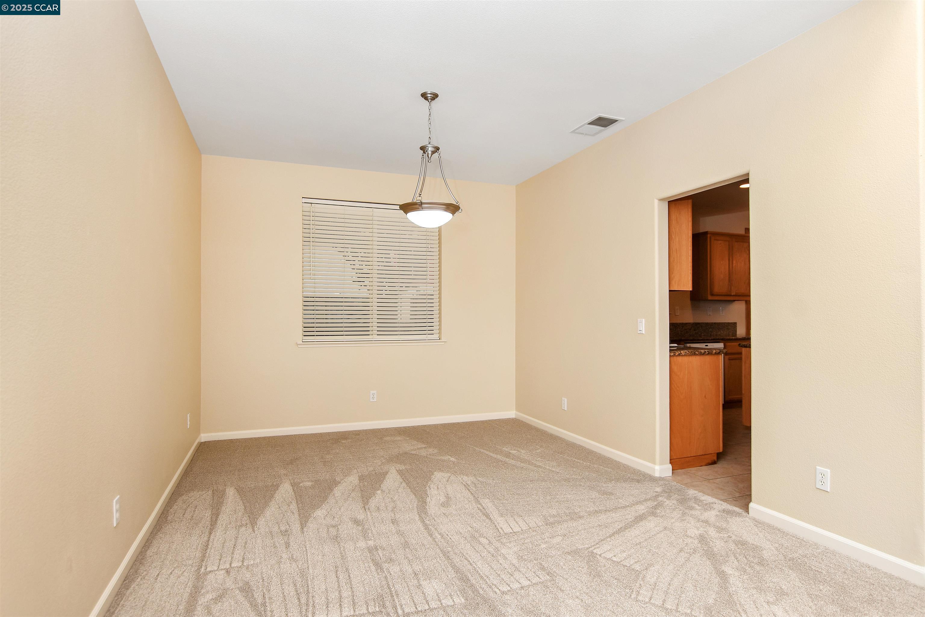 Detail Gallery Image 6 of 37 For 14 Birmingham Ct, Oakley,  CA 94561 - 4 Beds | 3 Baths