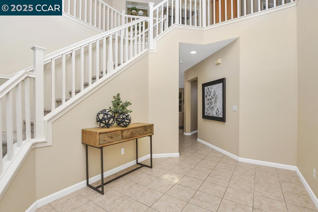 Detail Gallery Image 8 of 38 For 14 Birmingham Ct, Oakley,  CA 94561 - 4 Beds | 3 Baths