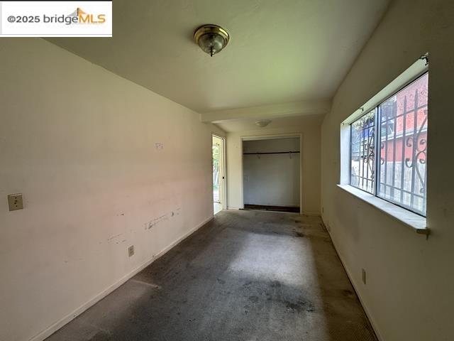 Detail Gallery Image 5 of 10 For 2023 Dover Ave, San Pablo,  CA 94806 - 2 Beds | 1 Baths