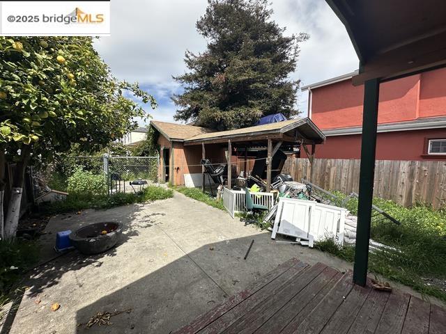 Detail Gallery Image 6 of 10 For 2023 Dover Ave, San Pablo,  CA 94806 - 2 Beds | 1 Baths