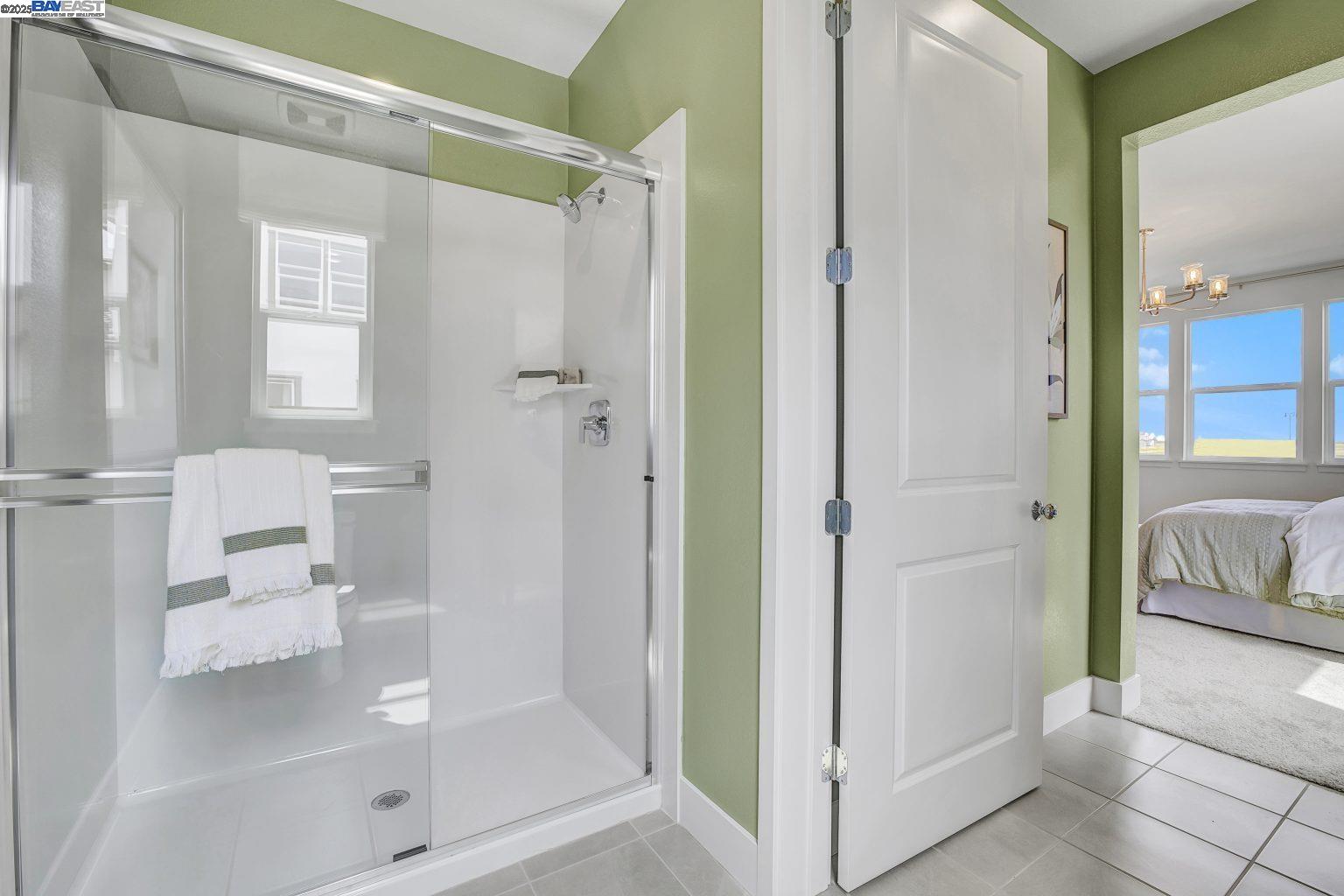 Detail Gallery Image 20 of 38 For 335 W Calabria Drive, Mountain House,  CA 95391 - 4 Beds | 3/1 Baths