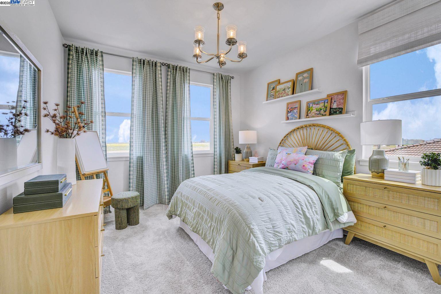 Detail Gallery Image 23 of 38 For 335 W Calabria Drive, Mountain House,  CA 95391 - 4 Beds | 3/1 Baths