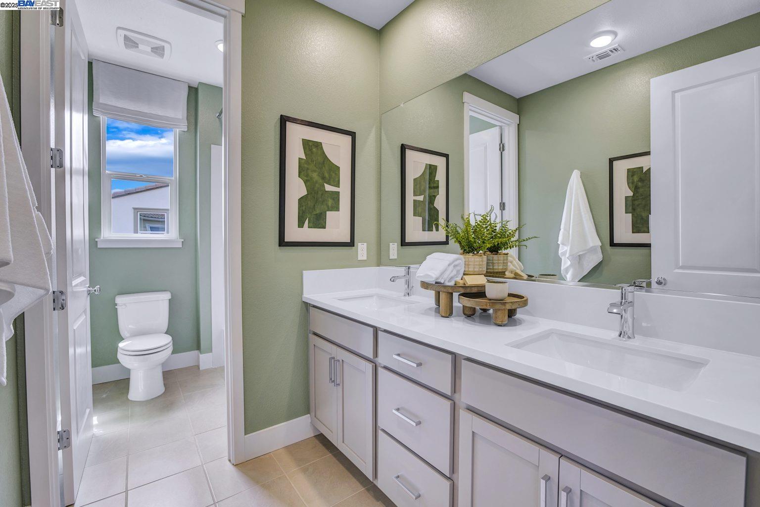 Detail Gallery Image 25 of 38 For 335 W Calabria Drive, Mountain House,  CA 95391 - 4 Beds | 3/1 Baths