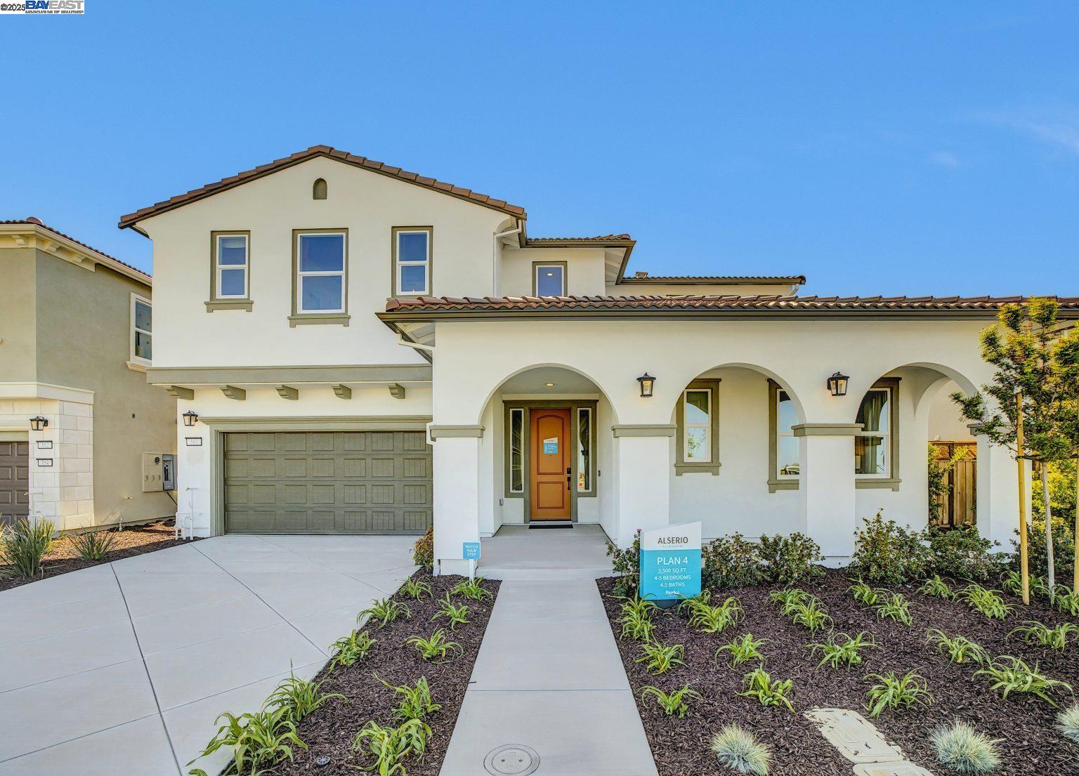 Detail Gallery Image 2 of 29 For 303 W Calabria Drive, Mountain House,  CA 95391 - 5 Beds | 4/1 Baths