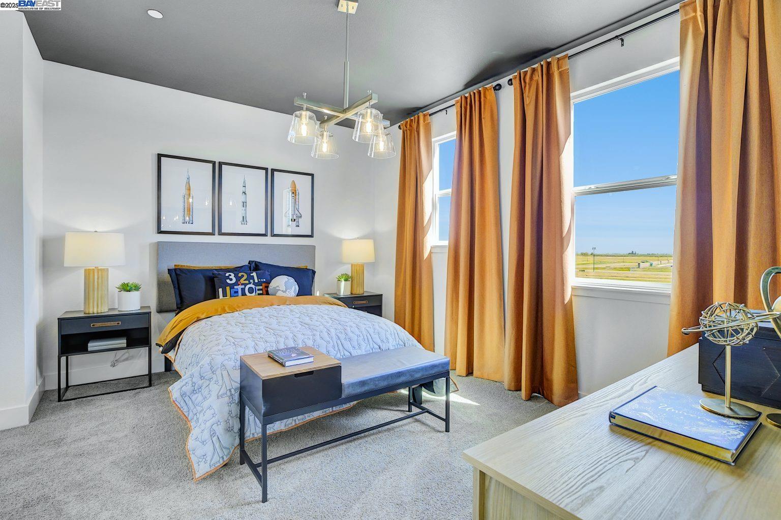 Detail Gallery Image 17 of 29 For 303 W Calabria Drive, Mountain House,  CA 95391 - 5 Beds | 4/1 Baths
