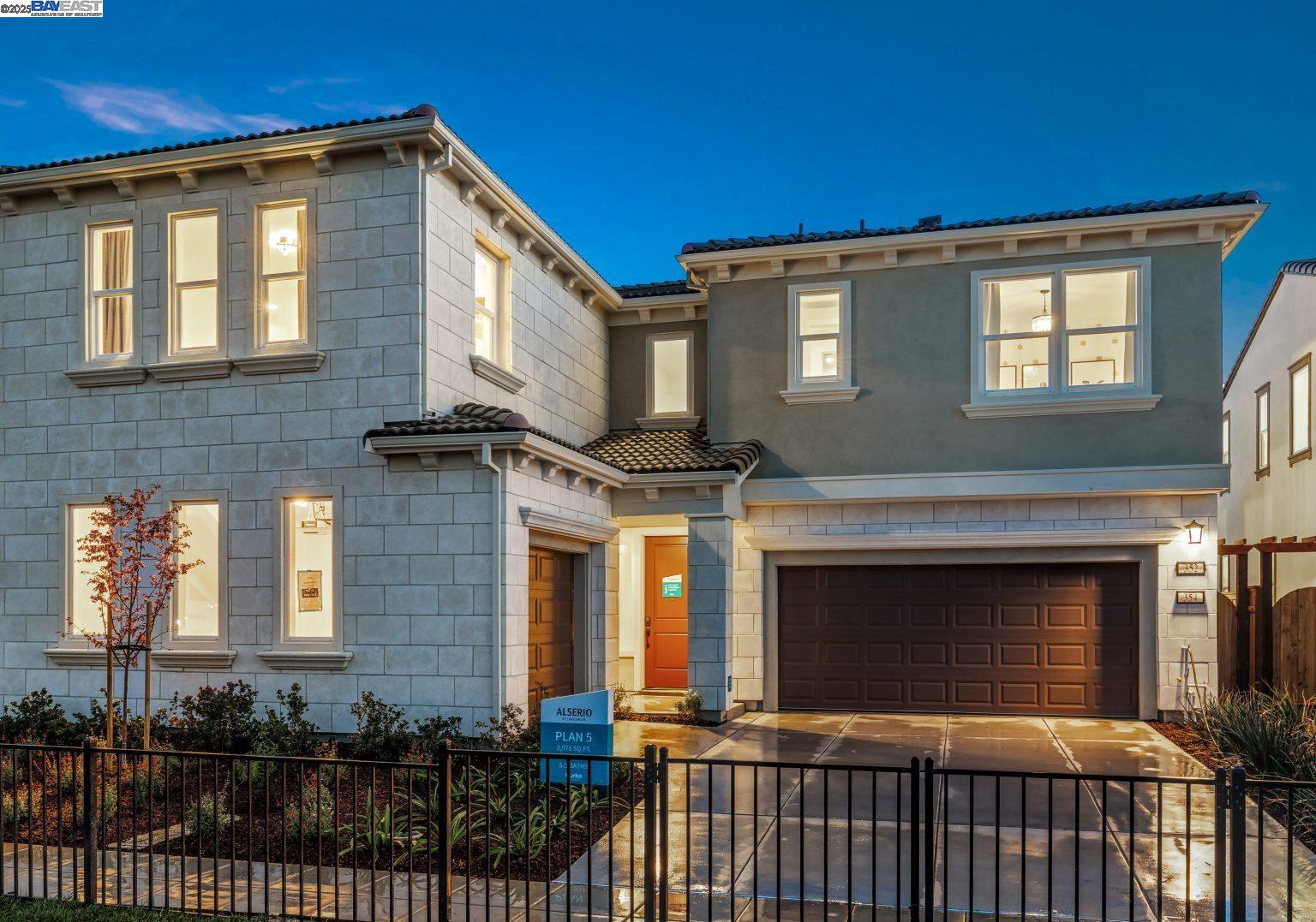 Detail Gallery Image 1 of 36 For 319 W Calabria Drive, Mountain House,  CA 95391 - 6 Beds | 5/1 Baths