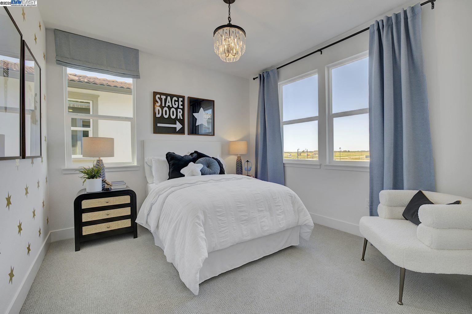 Detail Gallery Image 17 of 35 For 319 W Calabria Drive, Mountain House,  CA 95391 - 6 Beds | 5/1 Baths
