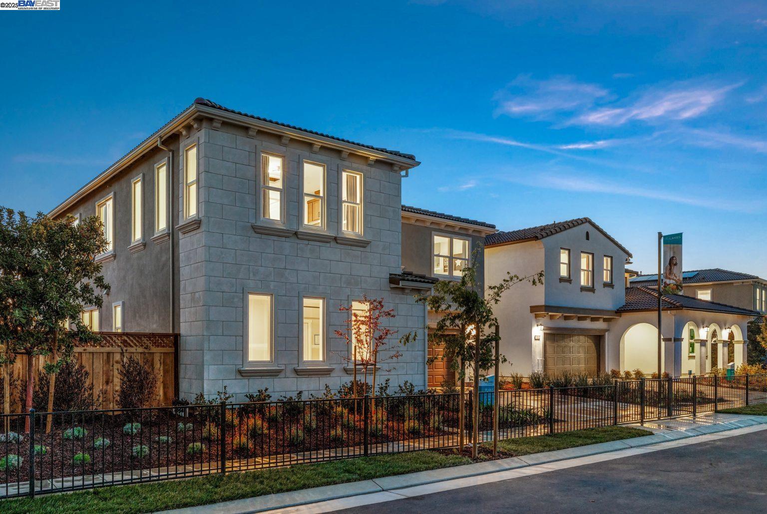 Detail Gallery Image 35 of 36 For 319 W Calabria Drive, Mountain House,  CA 95391 - 6 Beds | 5/1 Baths