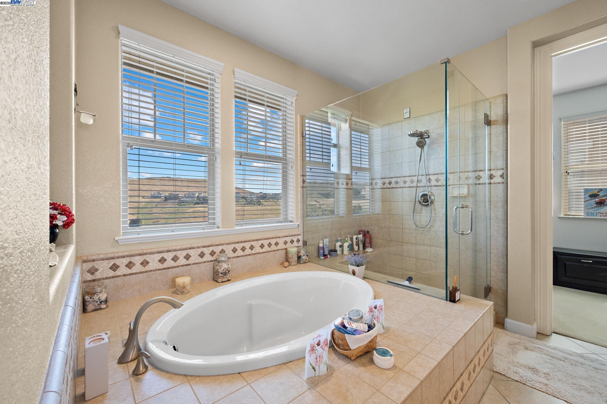 Detail Gallery Image 24 of 48 For 9779 Reimers Way, Dublin,  CA 94568 - 5 Beds | 3 Baths