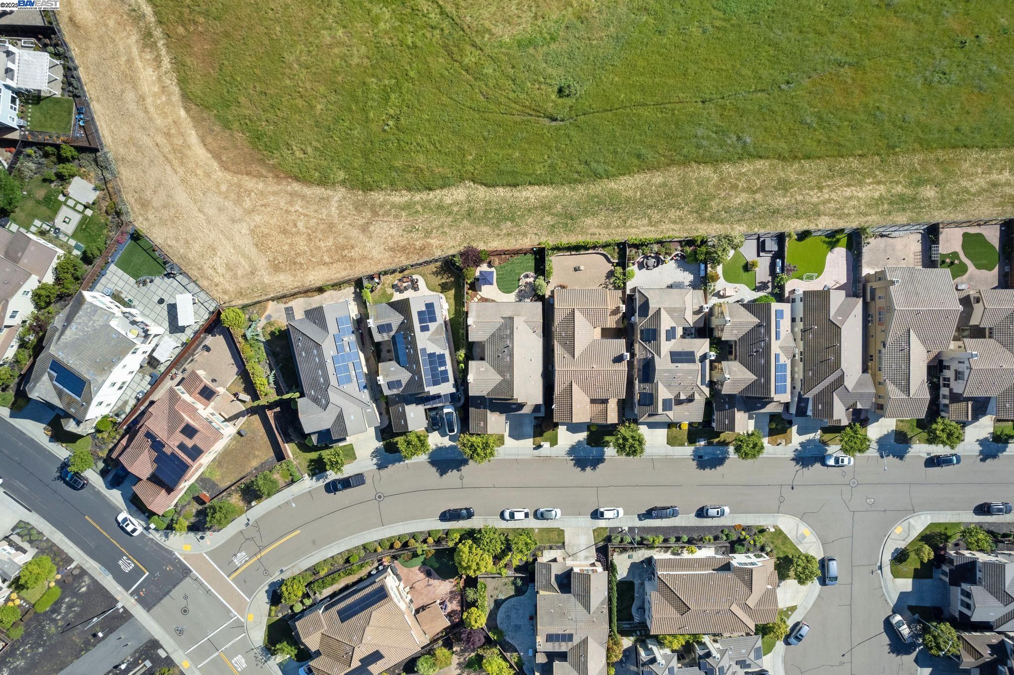 Detail Gallery Image 43 of 48 For 9779 Reimers Way, Dublin,  CA 94568 - 5 Beds | 3 Baths