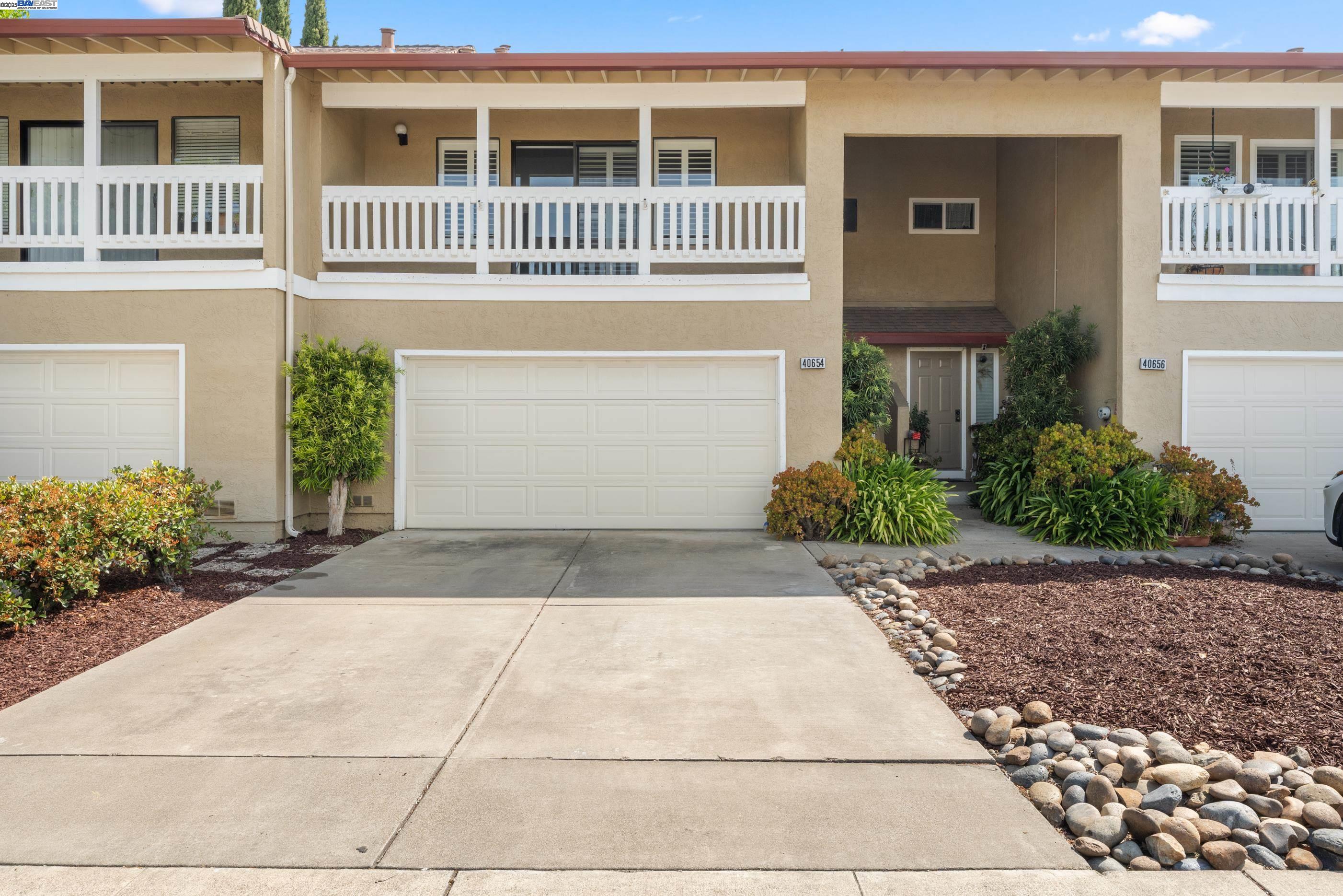 Detail Gallery Image 1 of 33 For 40654 Wolcott Pl, Fremont,  CA 94538 - 3 Beds | 2/1 Baths