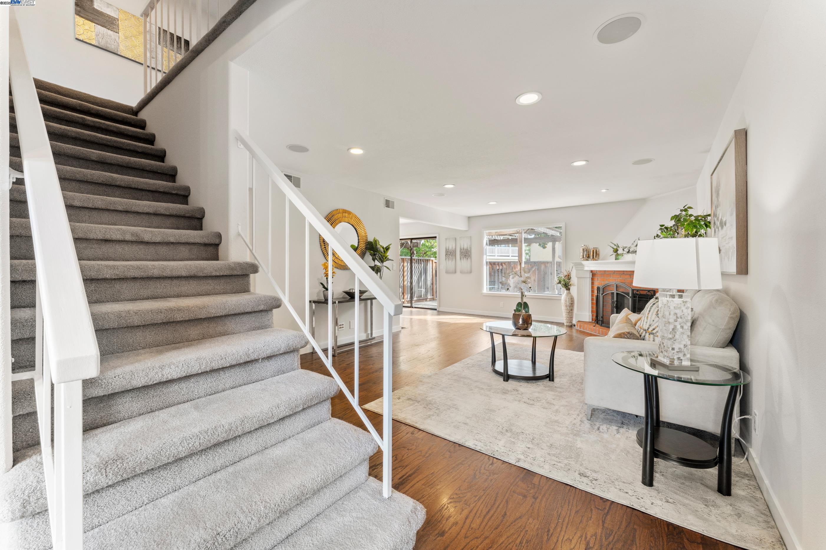 Detail Gallery Image 5 of 33 For 40654 Wolcott Pl, Fremont,  CA 94538 - 3 Beds | 2/1 Baths