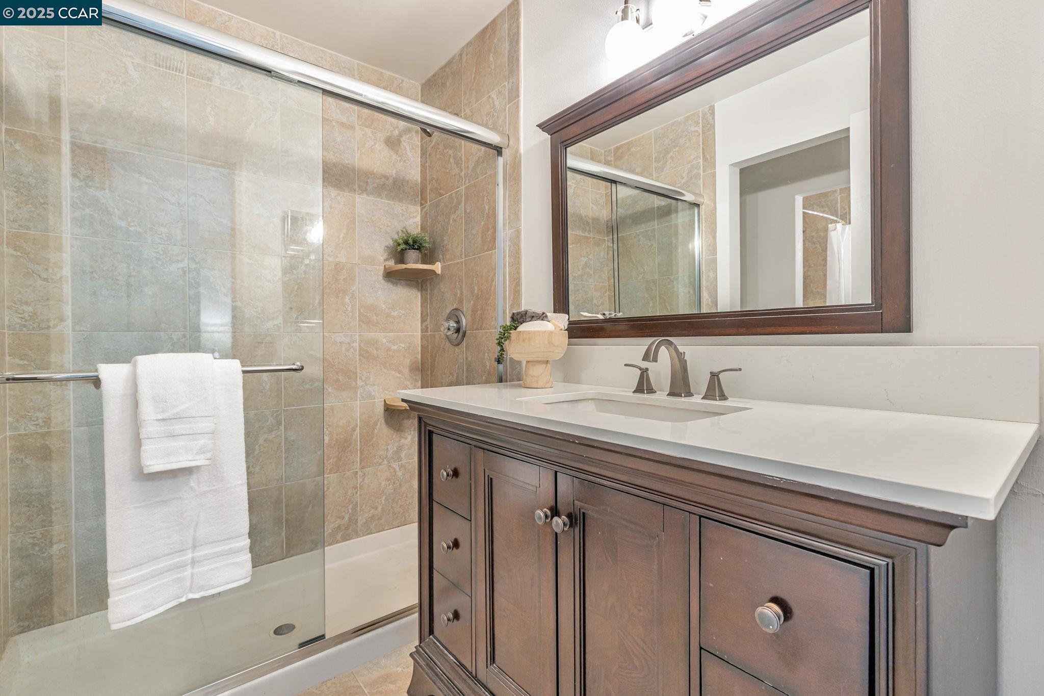 Detail Gallery Image 22 of 37 For 239 Ashley Cir, Danville,  CA 94526 - 2 Beds | 2/1 Baths