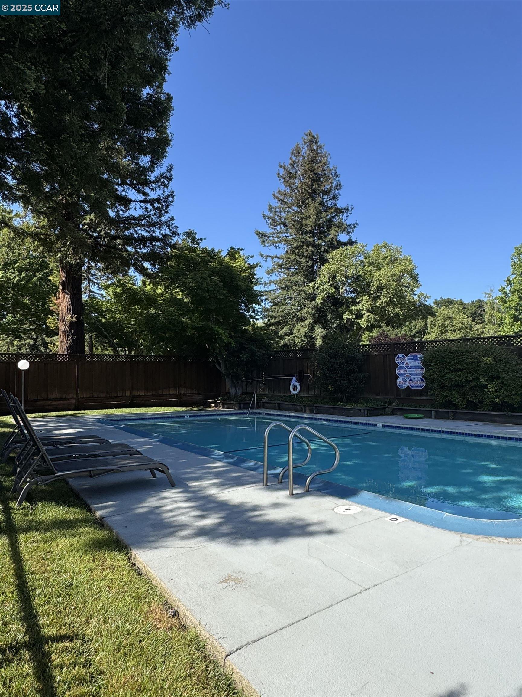 Photo #31: 41095002 Listing: Photo #31