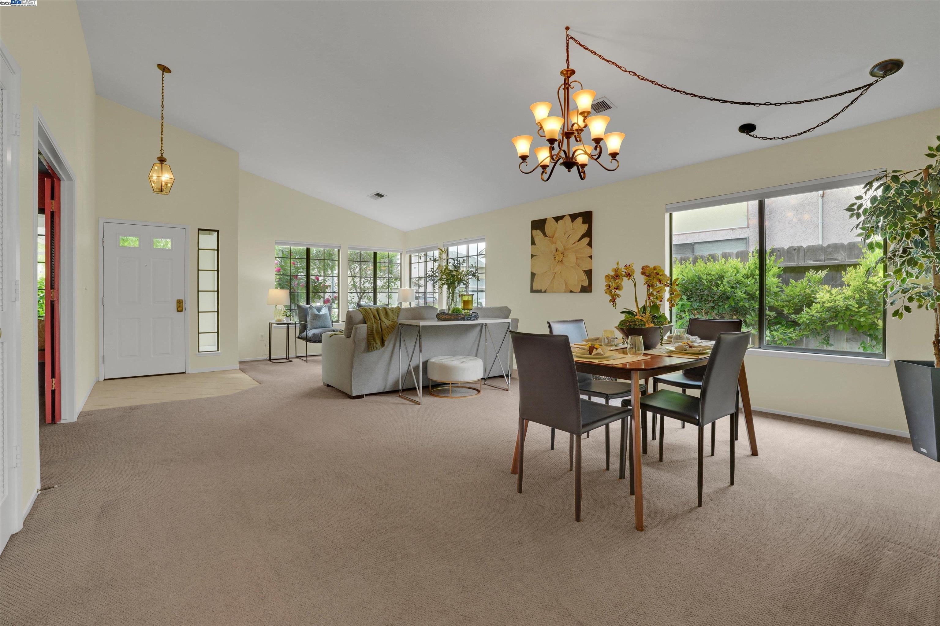 Detail Gallery Image 10 of 35 For 4012 Godfrey Dr, Salida,  CA 95368 - 4 Beds | 2 Baths