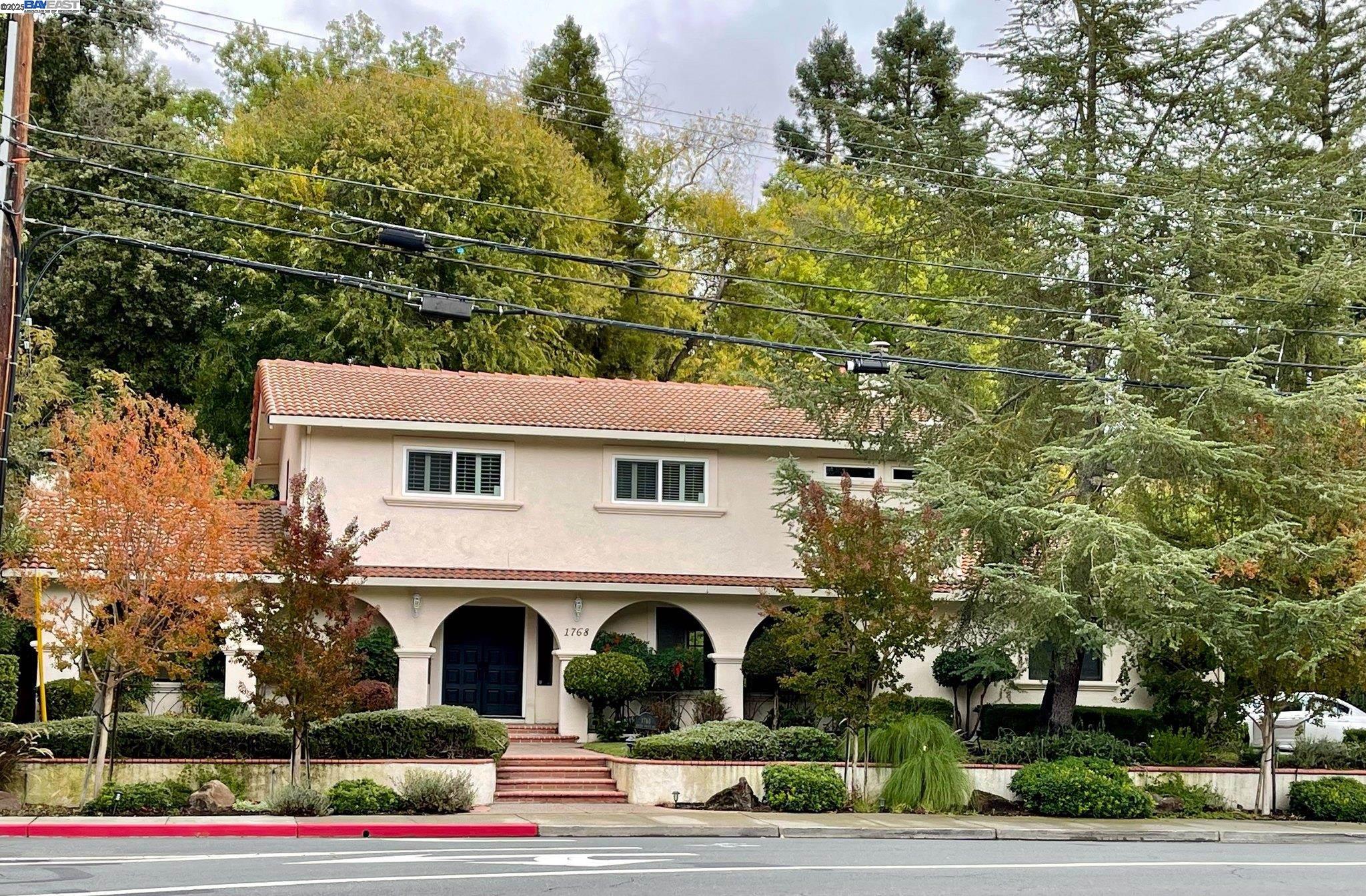 1768 Green Valley Rd, Danville, California 94526, 4 Bedrooms Bedrooms, 10 Rooms Rooms,2 BathroomsBathrooms,Residential Lease,For Rent,1768 Green Valley Rd,41095008