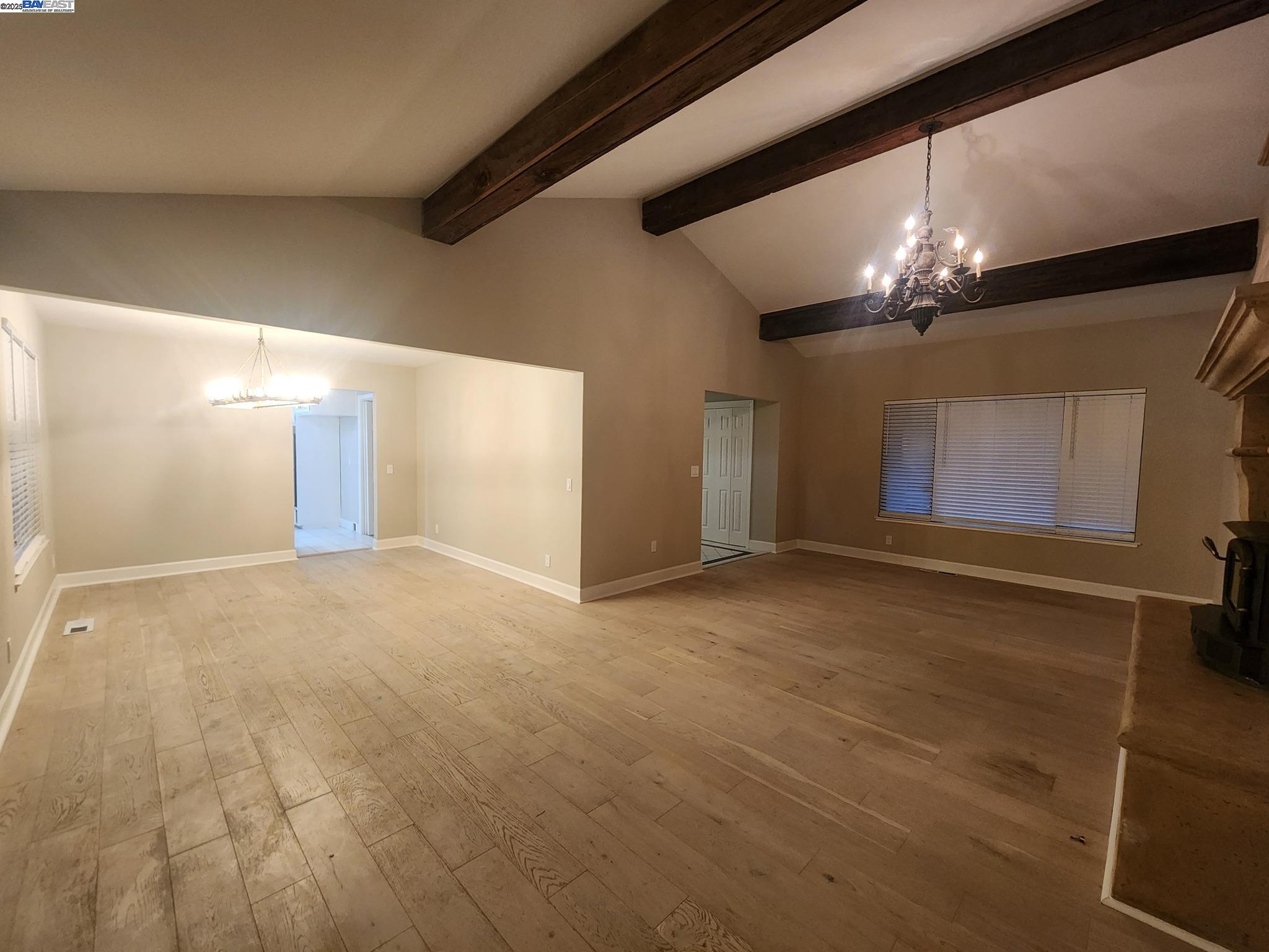 Detail Gallery Image 5 of 23 For 1768 Green Valley Rd, Danville,  CA 94526 - 4 Beds | 2/1 Baths