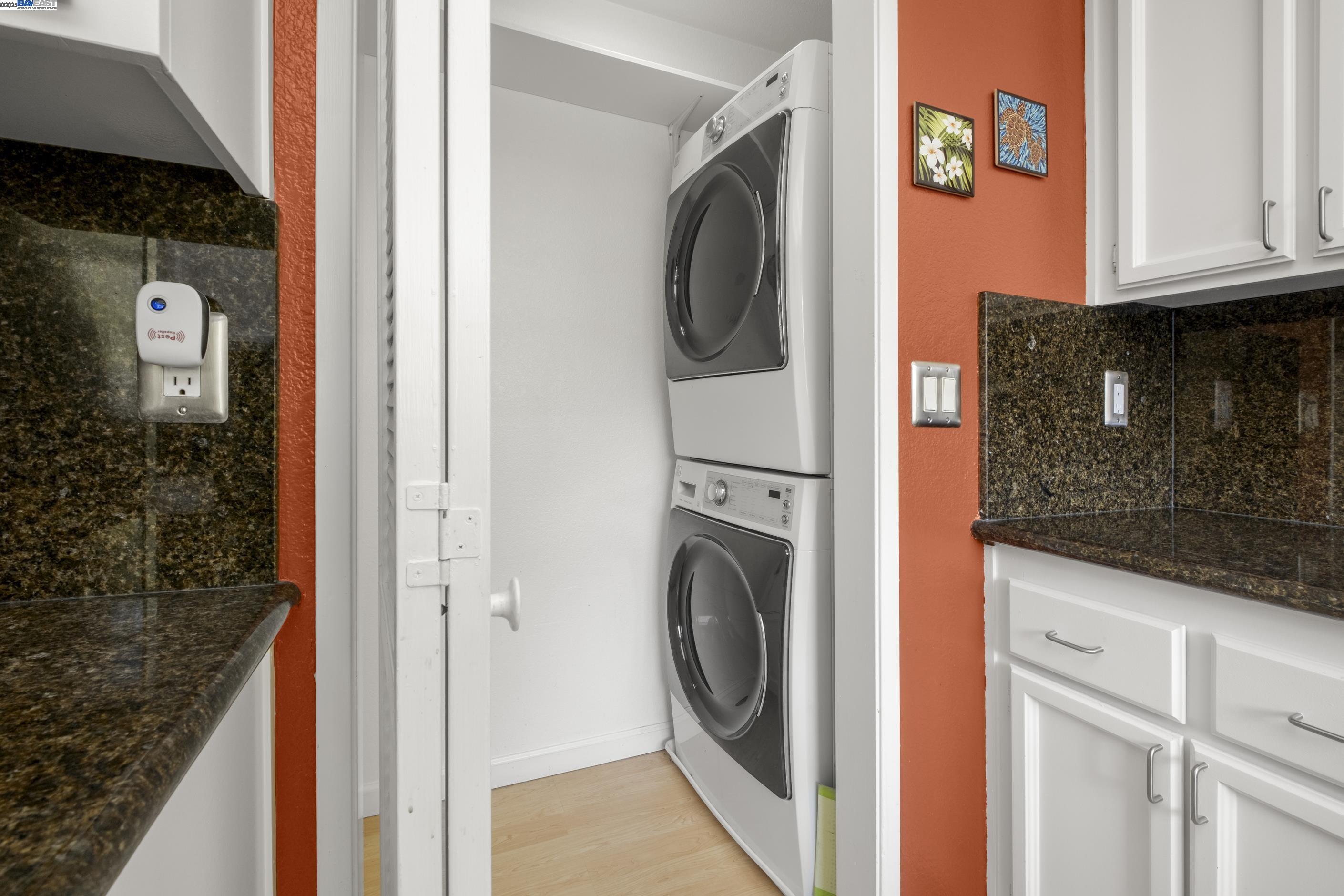 Detail Gallery Image 12 of 27 For 2437 Sebastopol Ln #3,  Hayward,  CA 94542 - 1 Beds | 1 Baths