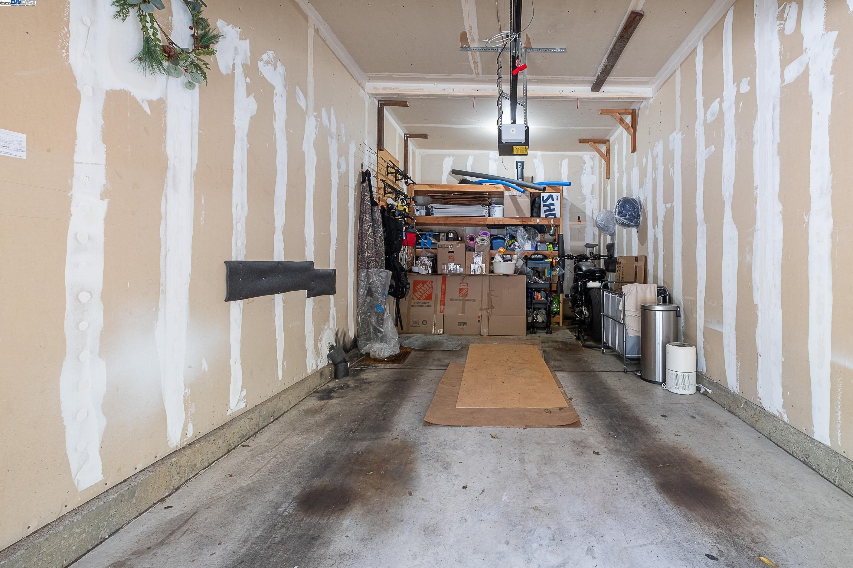 Detail Gallery Image 24 of 27 For 2437 Sebastopol Ln #3,  Hayward,  CA 94542 - 1 Beds | 1 Baths