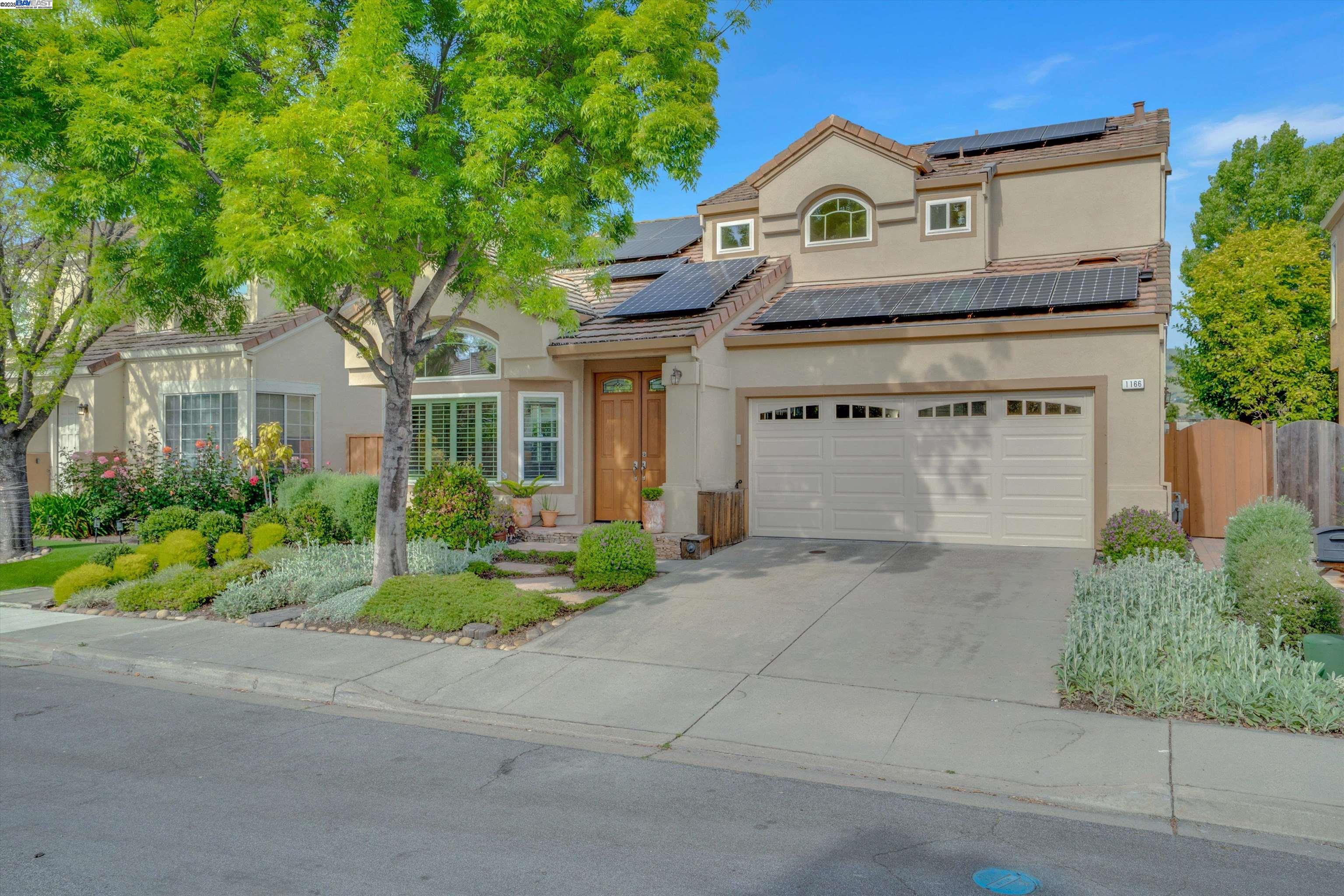 Detail Gallery Image 1 of 1 For 1166 Seaside Way, Milpitas,  CA 95035 - 4 Beds | 3 Baths