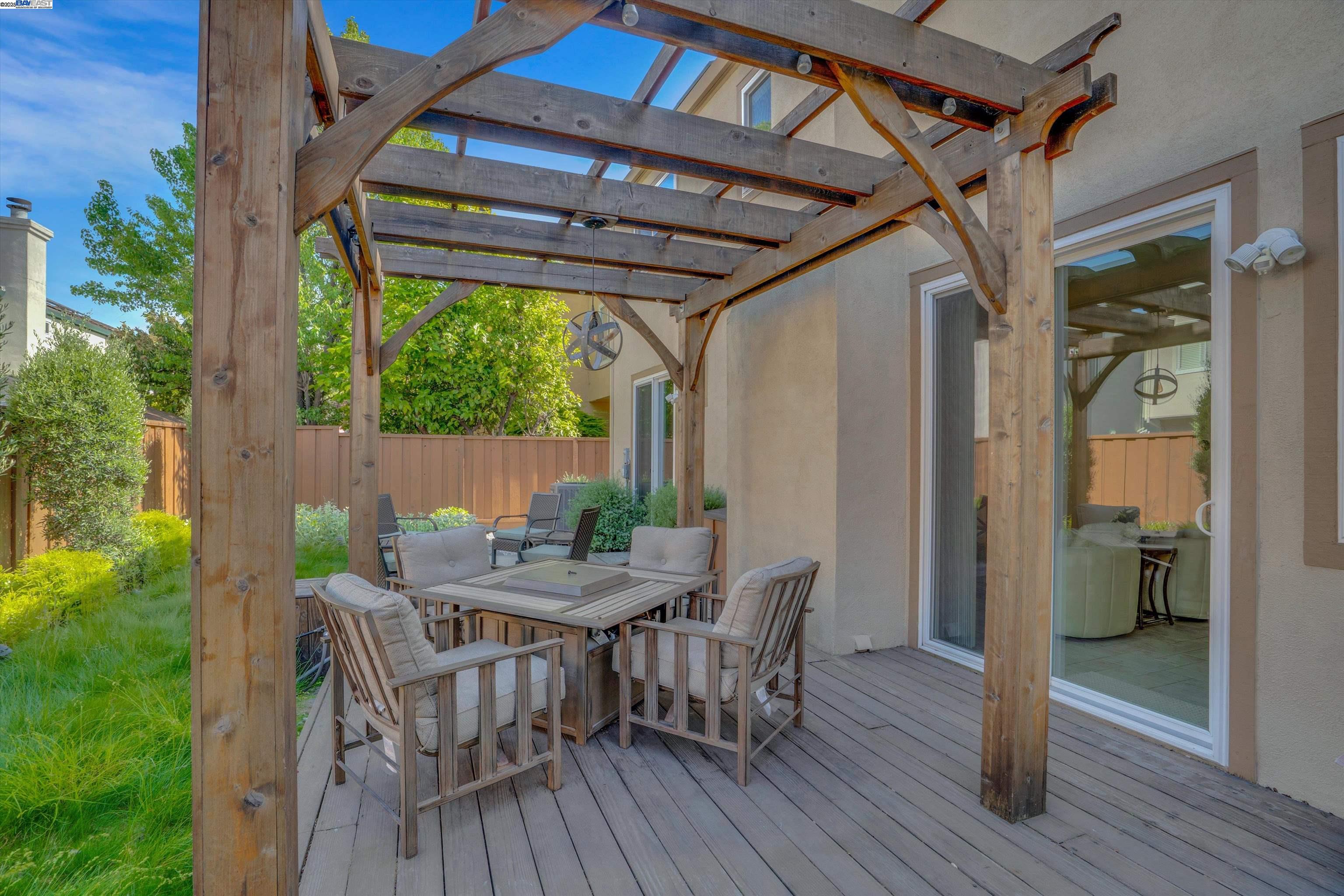 Detail Gallery Image 35 of 45 For 1166 Seaside Way, Milpitas,  CA 95035 - 4 Beds | 3 Baths