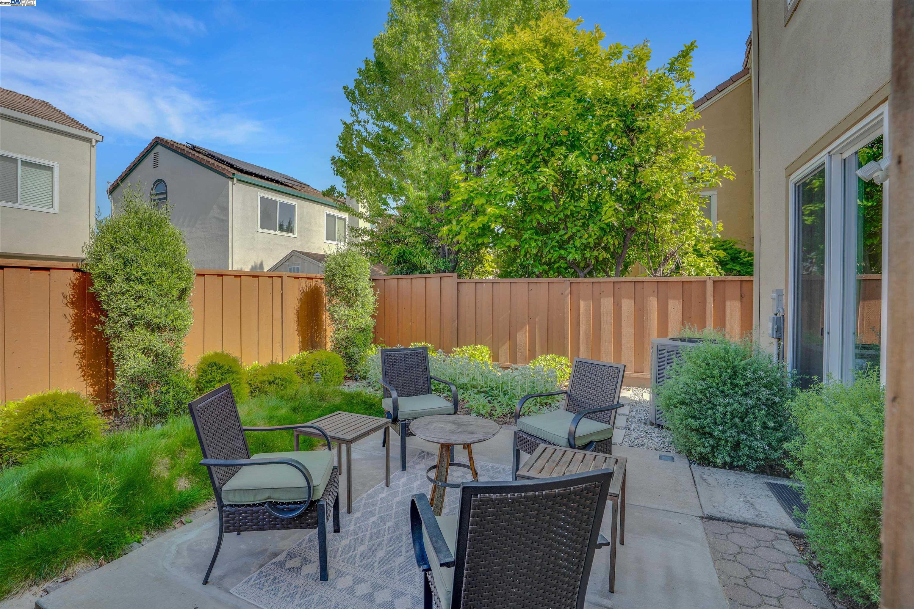 Detail Gallery Image 40 of 45 For 1166 Seaside Way, Milpitas,  CA 95035 - 4 Beds | 3 Baths
