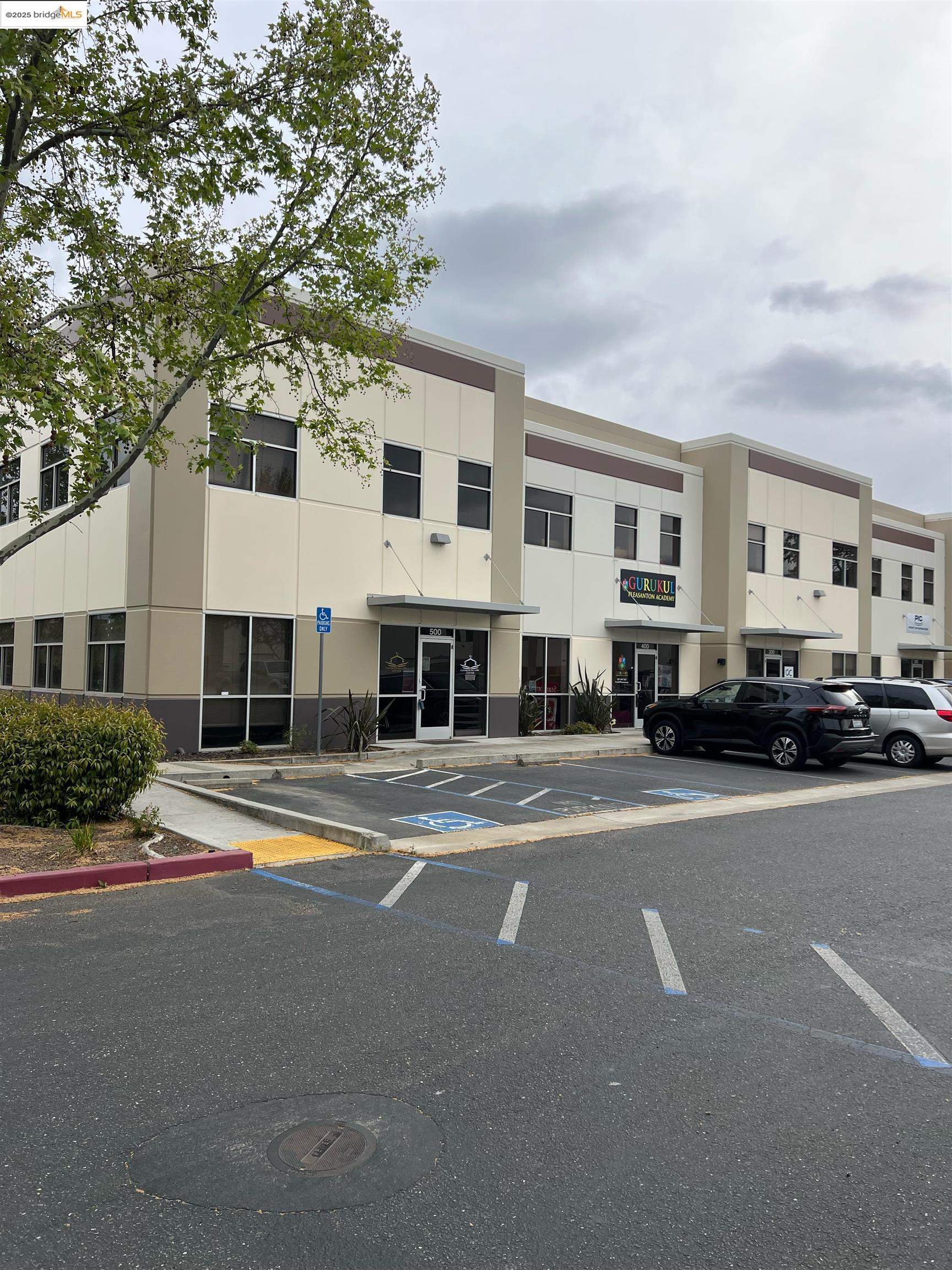 Detail Gallery Image 2 of 23 For , Pleasanton,  CA 94566 - – Beds | – Baths