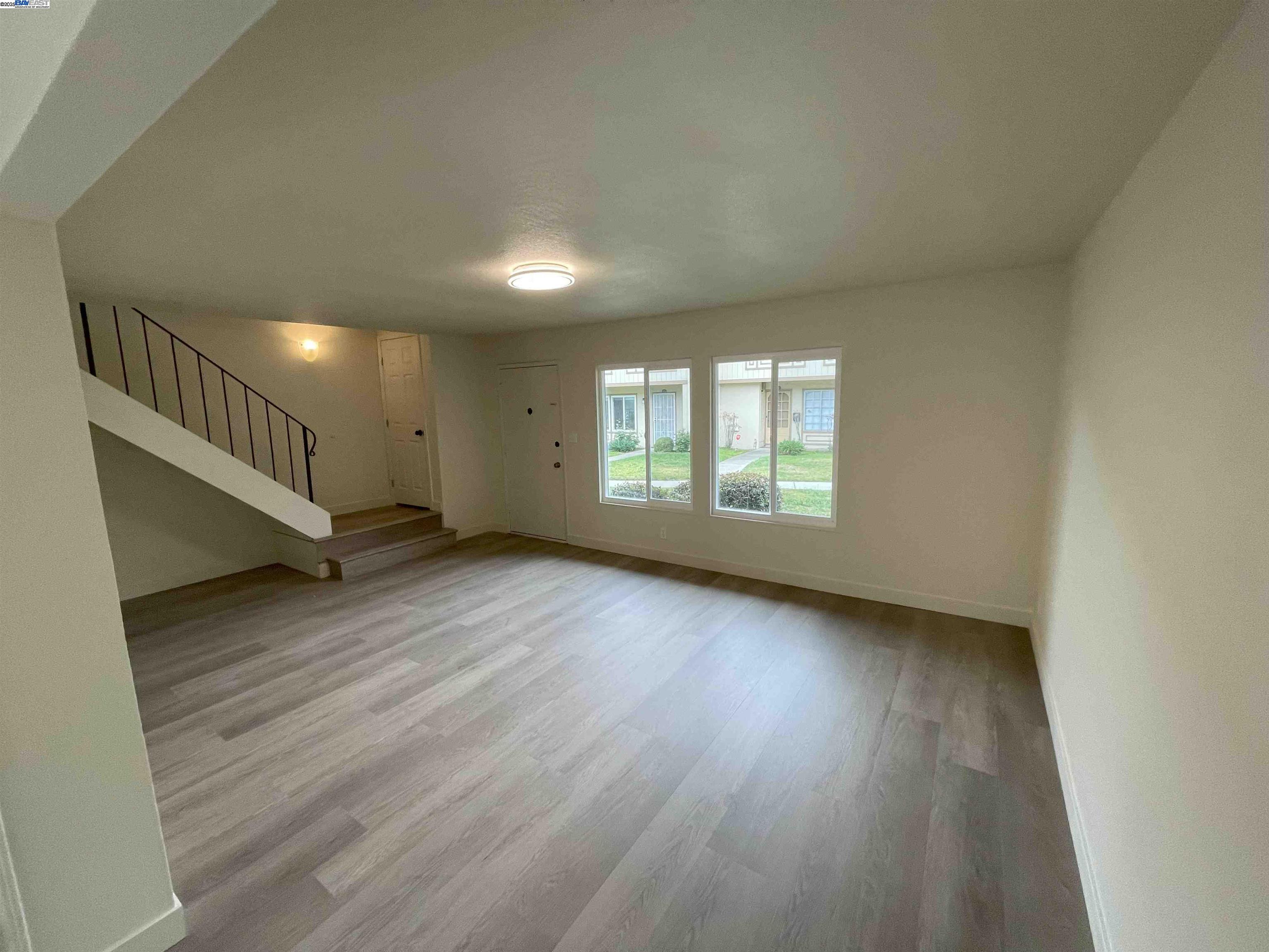 Detail Gallery Image 5 of 32 For 34552 Nantucket Cmn, Fremont,  CA 94555 - 4 Beds | 2/1 Baths