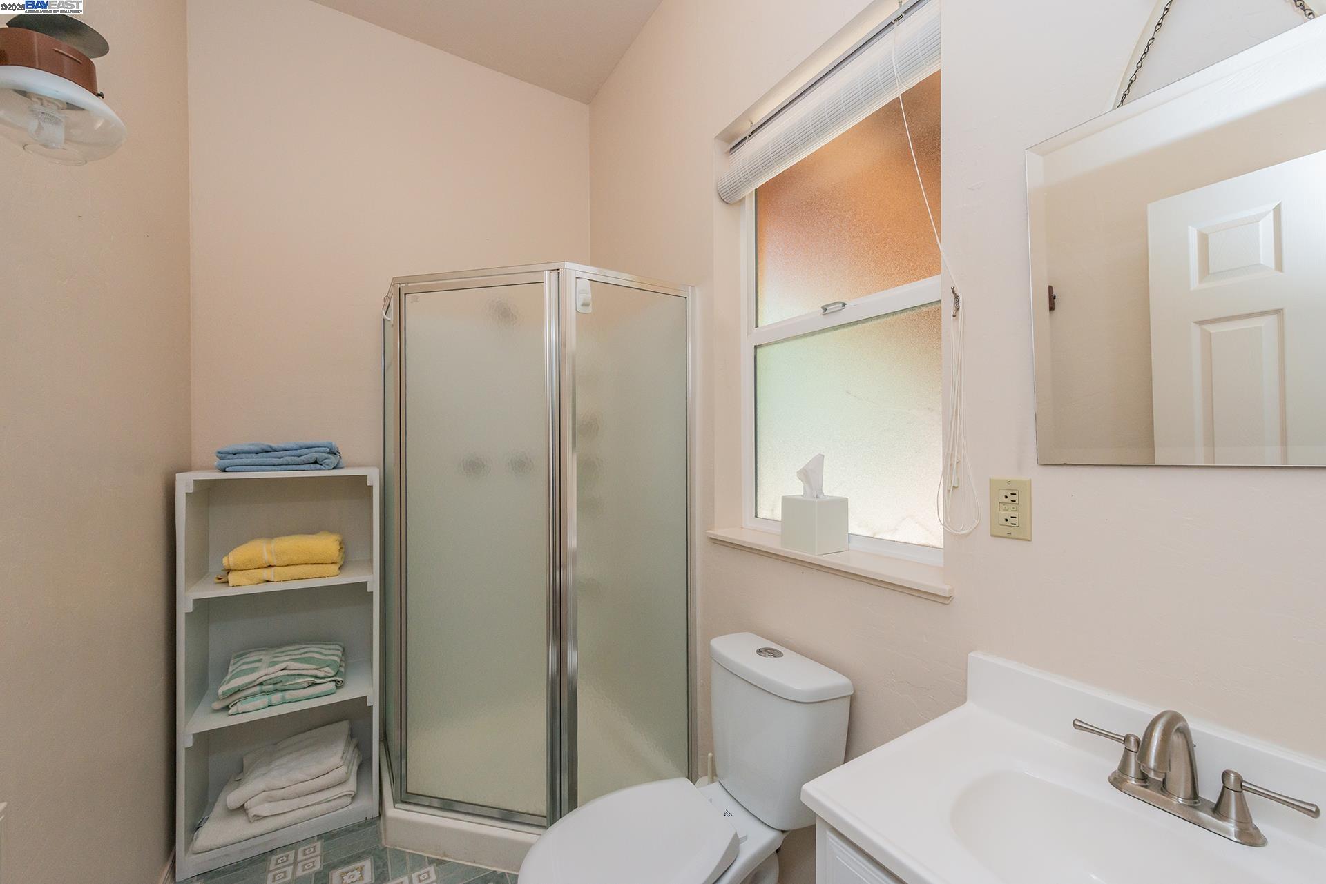 Detail Gallery Image 35 of 58 For 8341 East Side Rd, Trinity Center,  CA 96091 - 3 Beds | 3 Baths