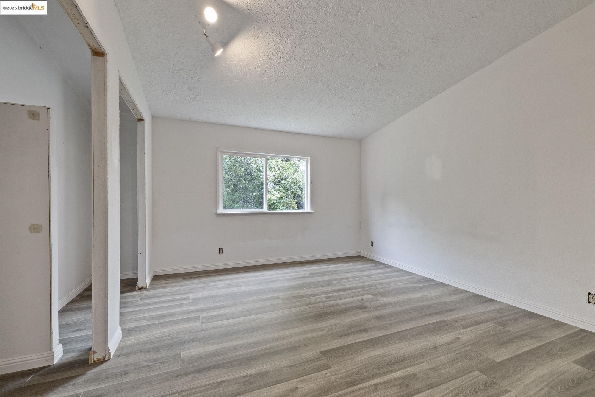Detail Gallery Image 11 of 28 For 20580 Bay Meadows Dr, Sonora,  CA 95370 - 3 Beds | 2 Baths