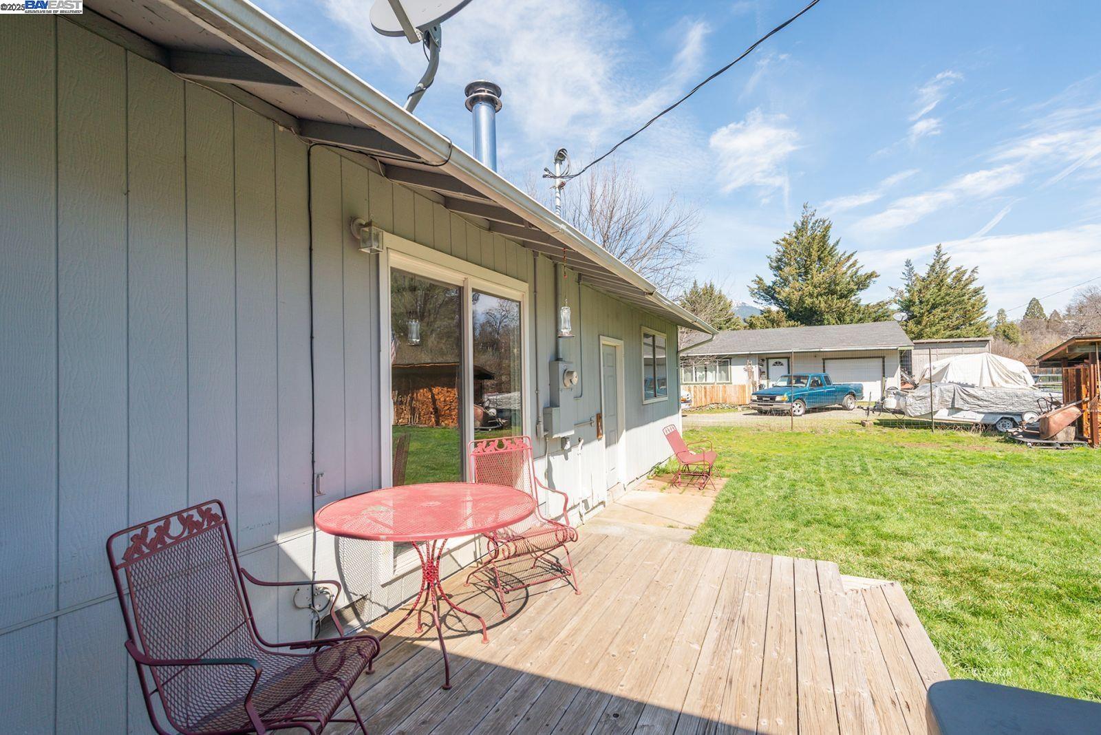 Detail Gallery Image 30 of 50 For 170 Lower Mill St., Weaverville,  CA 96093 - 4 Beds | 2 Baths