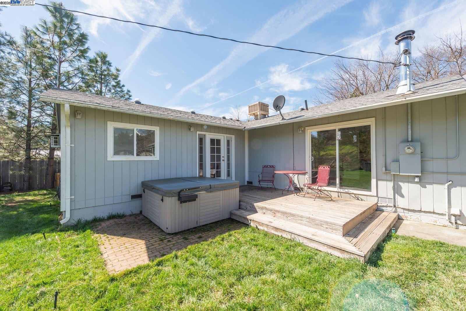 Detail Gallery Image 32 of 50 For 170 Lower Mill St., Weaverville,  CA 96093 - 4 Beds | 2 Baths