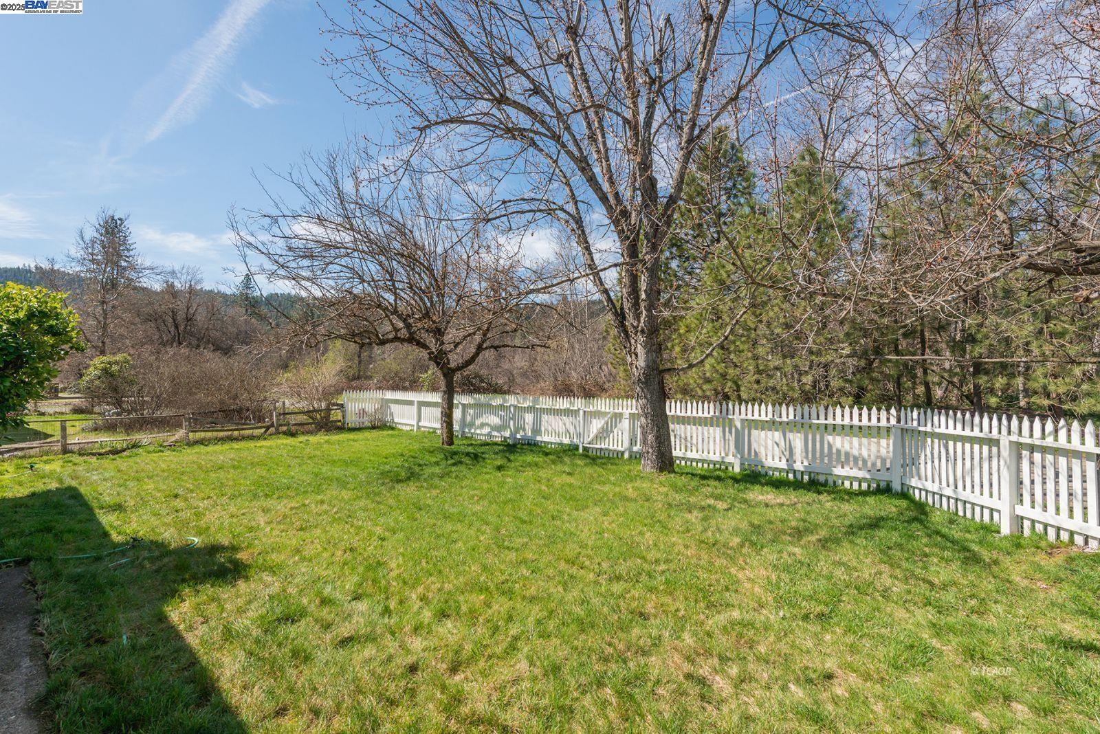 Detail Gallery Image 44 of 50 For 170 Lower Mill St., Weaverville,  CA 96093 - 4 Beds | 2 Baths