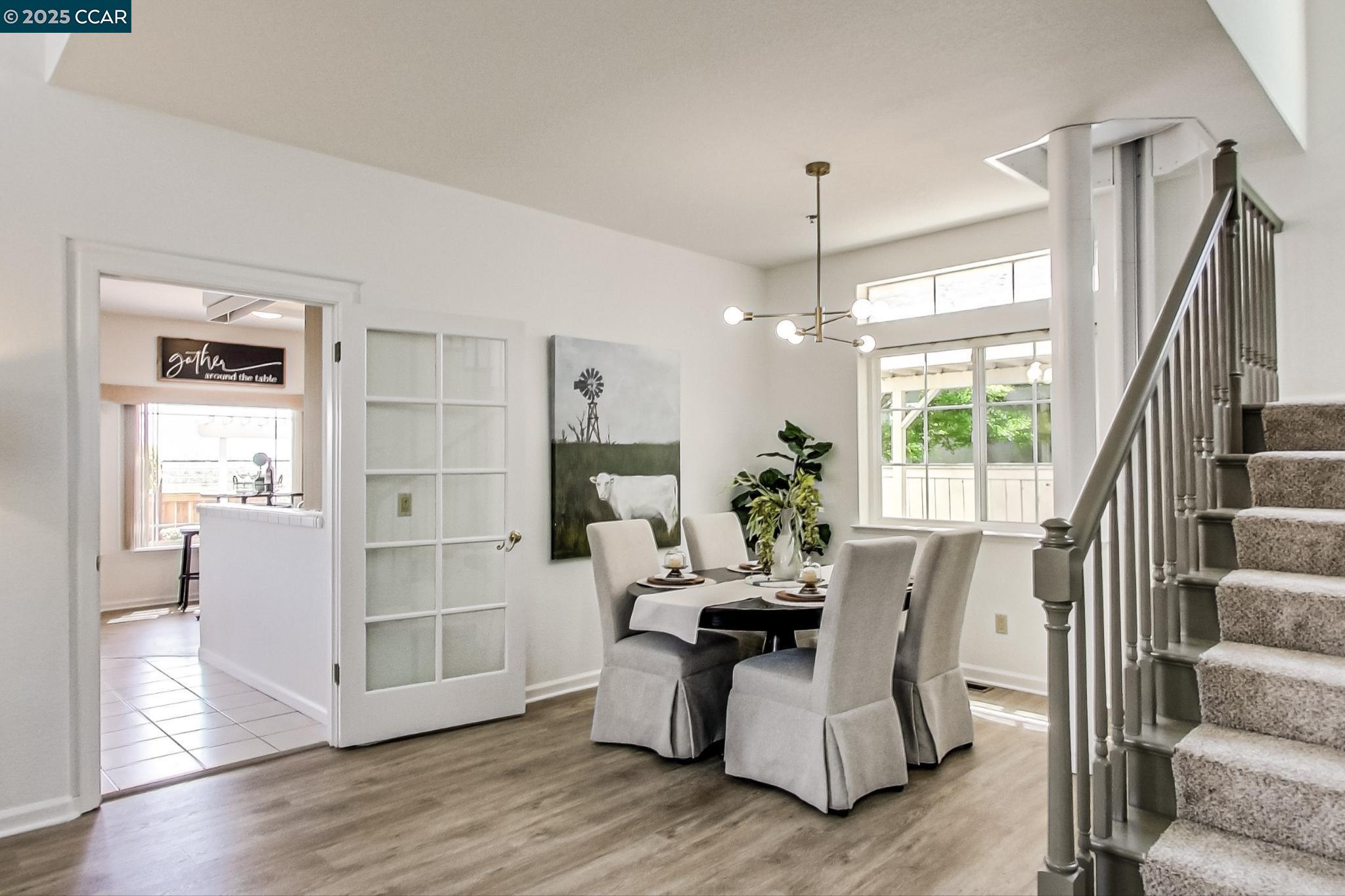 Detail Gallery Image 8 of 55 For 19 S Newport Dr, Napa,  CA 94559 - 4 Beds | 2/1 Baths
