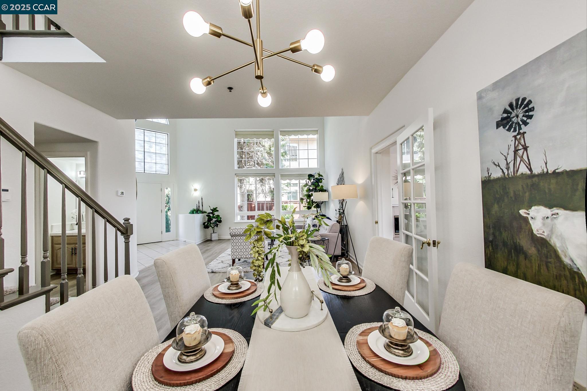 Detail Gallery Image 10 of 55 For 19 S Newport Dr, Napa,  CA 94559 - 4 Beds | 2/1 Baths