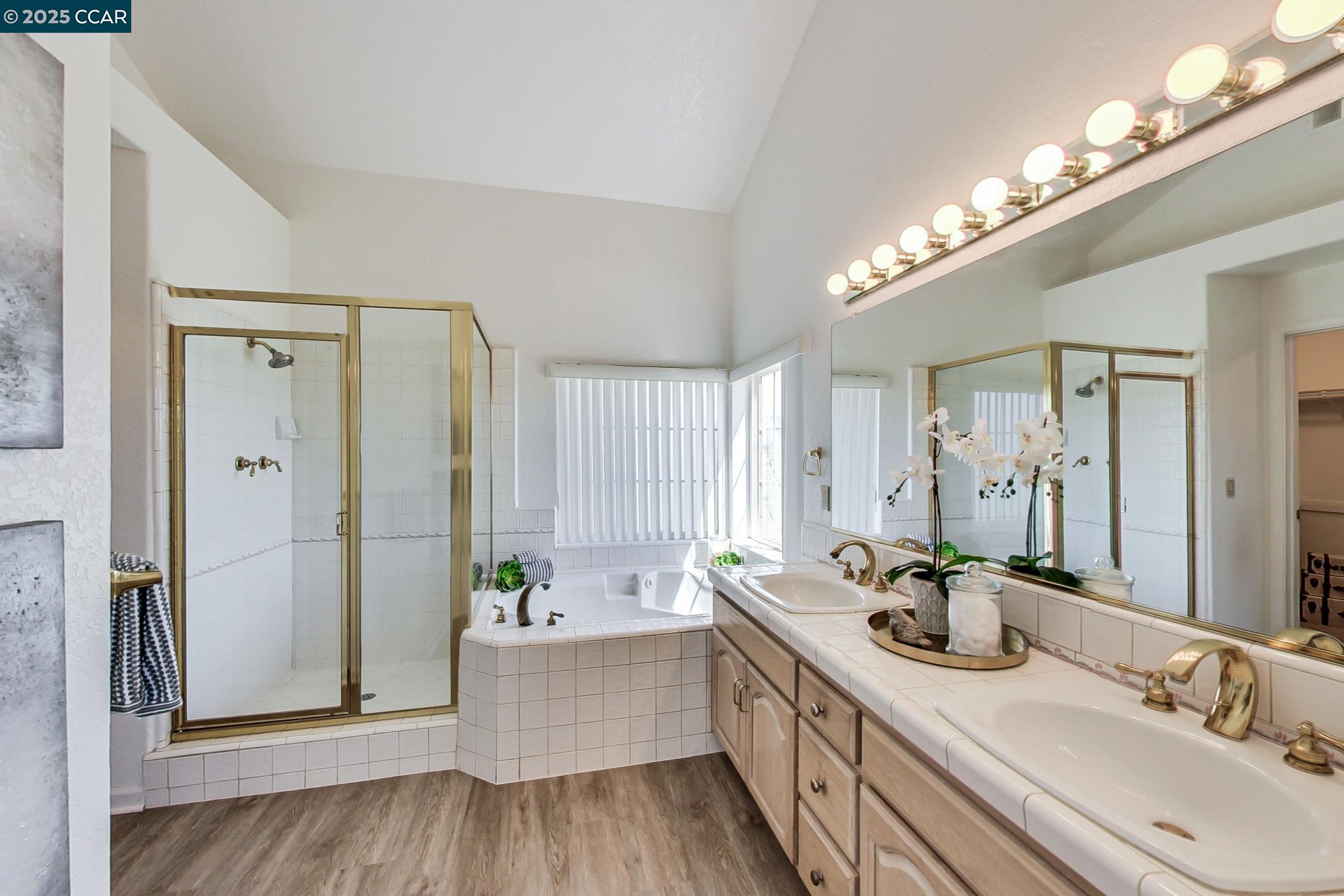 Detail Gallery Image 27 of 55 For 19 S Newport Dr, Napa,  CA 94559 - 4 Beds | 2/1 Baths