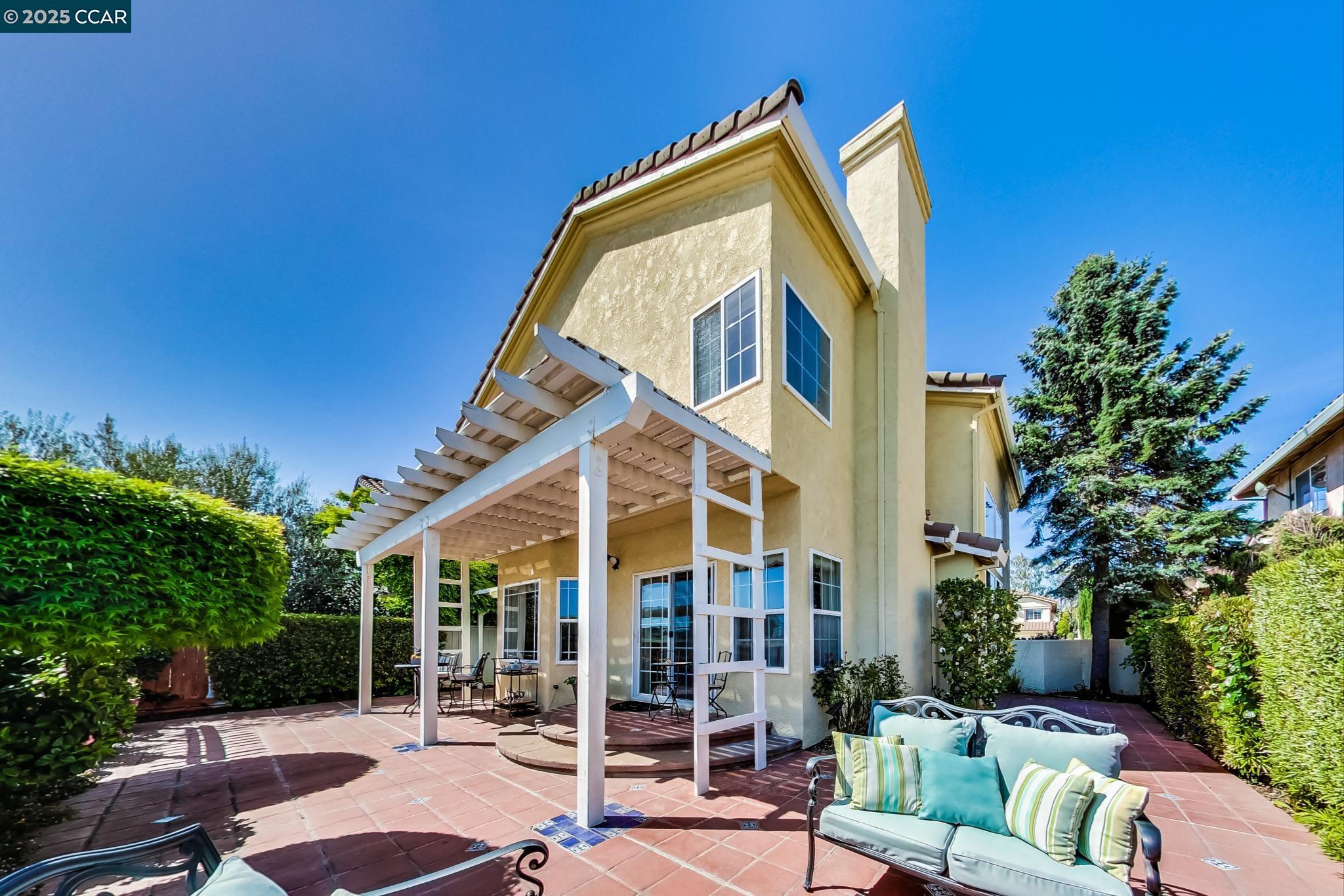 Detail Gallery Image 40 of 55 For 19 S Newport Dr, Napa,  CA 94559 - 4 Beds | 2/1 Baths