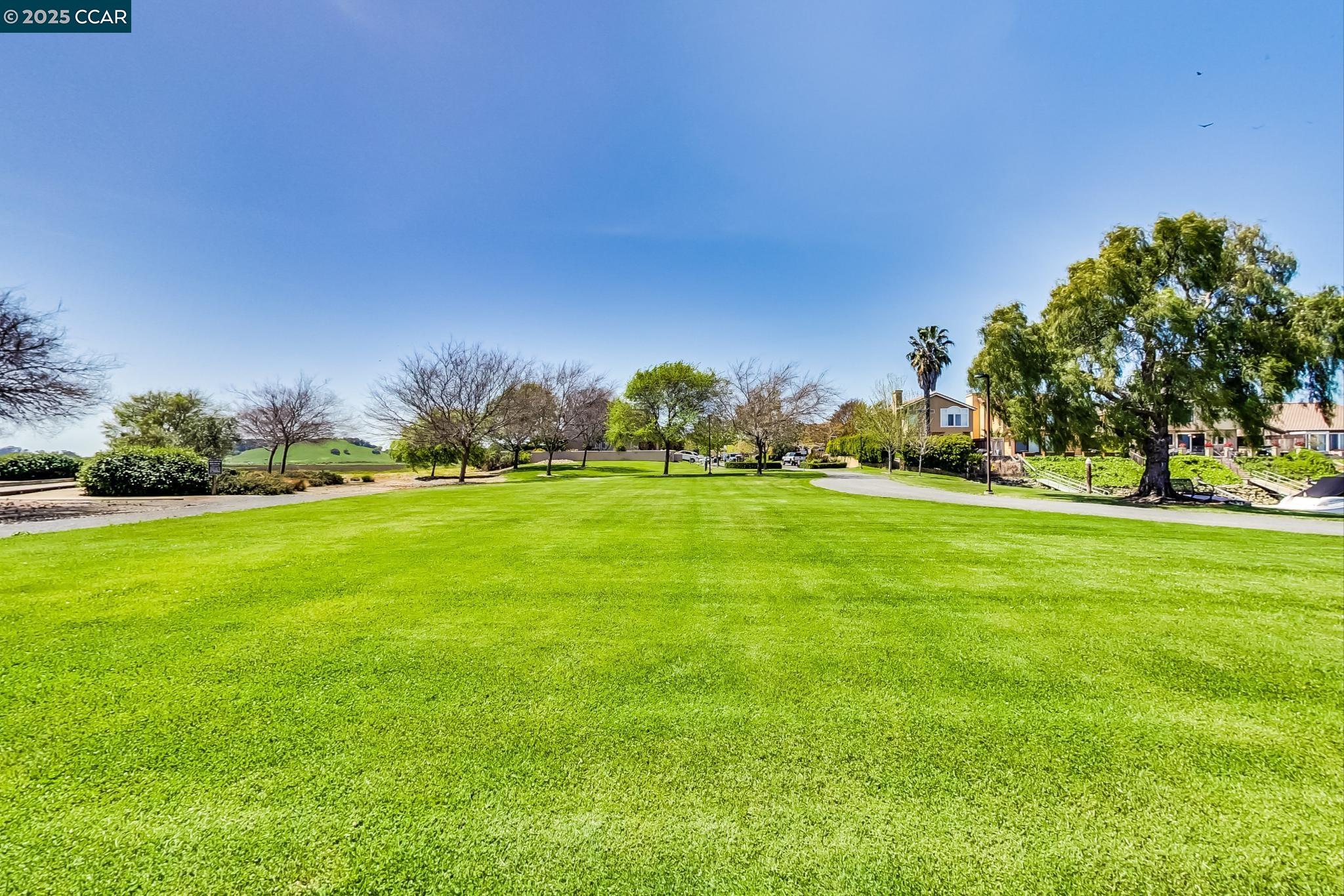Detail Gallery Image 50 of 55 For 19 S Newport Dr, Napa,  CA 94559 - 4 Beds | 2/1 Baths
