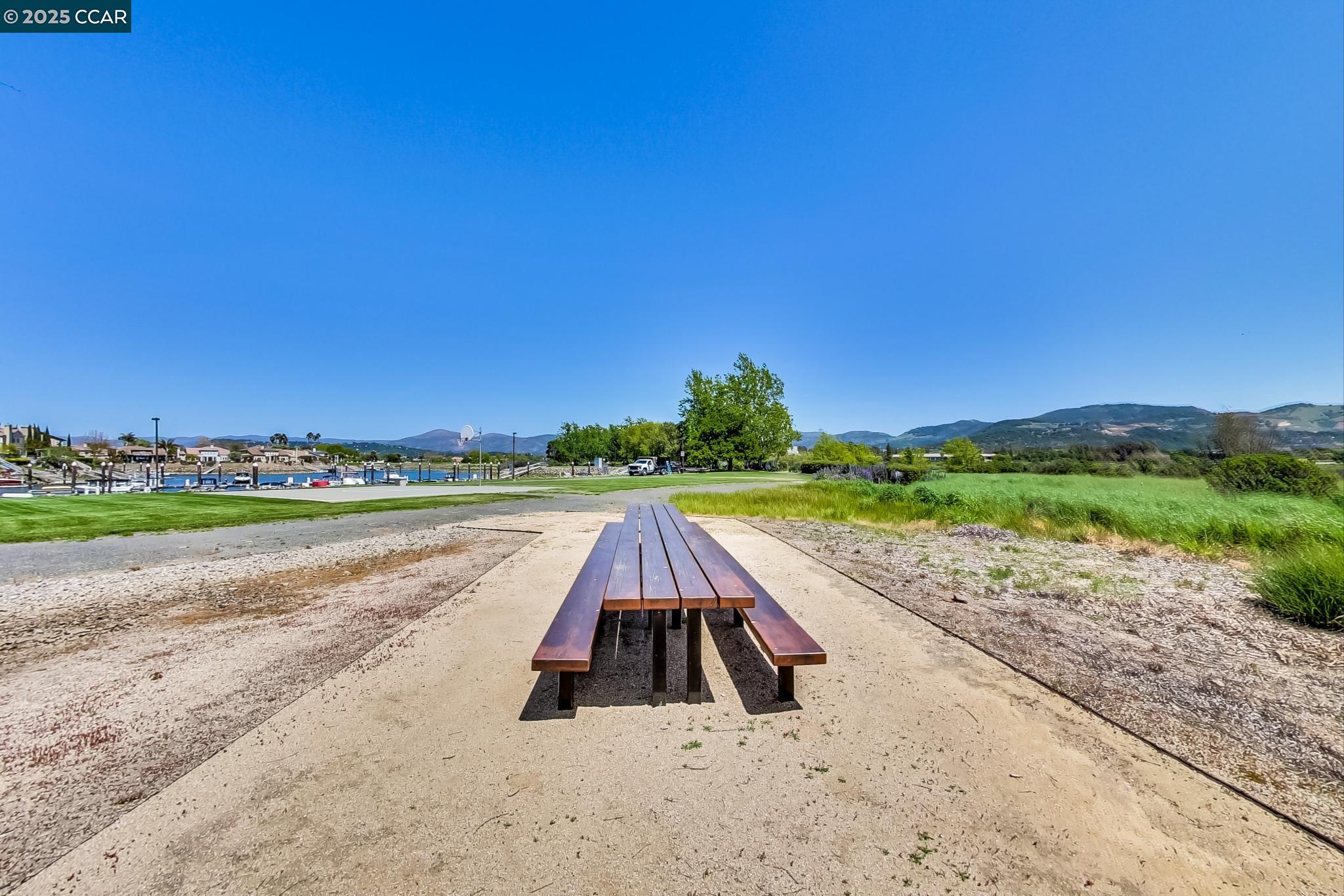 Detail Gallery Image 52 of 55 For 19 S Newport Dr, Napa,  CA 94559 - 4 Beds | 2/1 Baths
