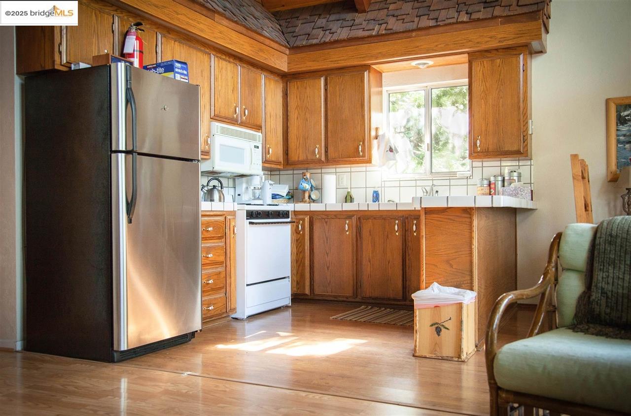 Detail Gallery Image 9 of 41 For 25475 Bambi, Long Barn,  CA 95335 - 3 Beds | 2 Baths