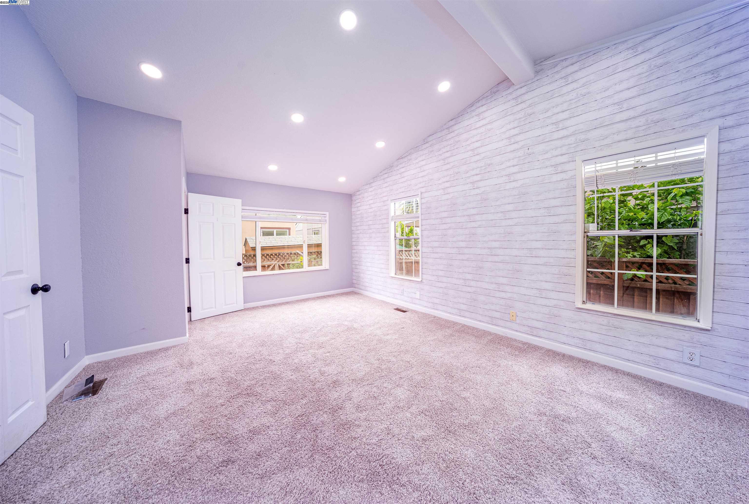 Detail Gallery Image 24 of 27 For 120 Dixon Landing Rd Spc 25,  Milpitas,  CA 95035 - 3 Beds | 2 Baths