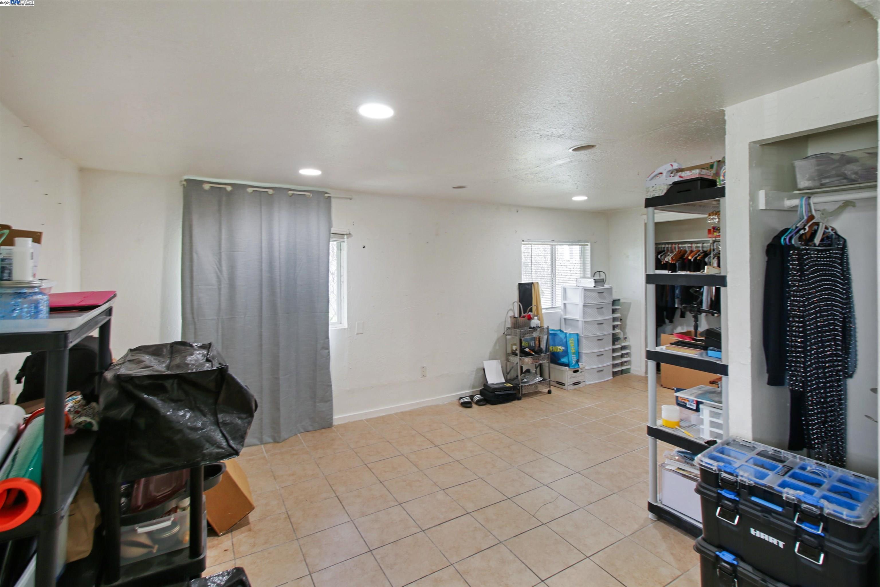 Detail Gallery Image 19 of 34 For 630 Jessie Ave, Sacramento,  CA 95838 - 6 Beds | 4 Baths