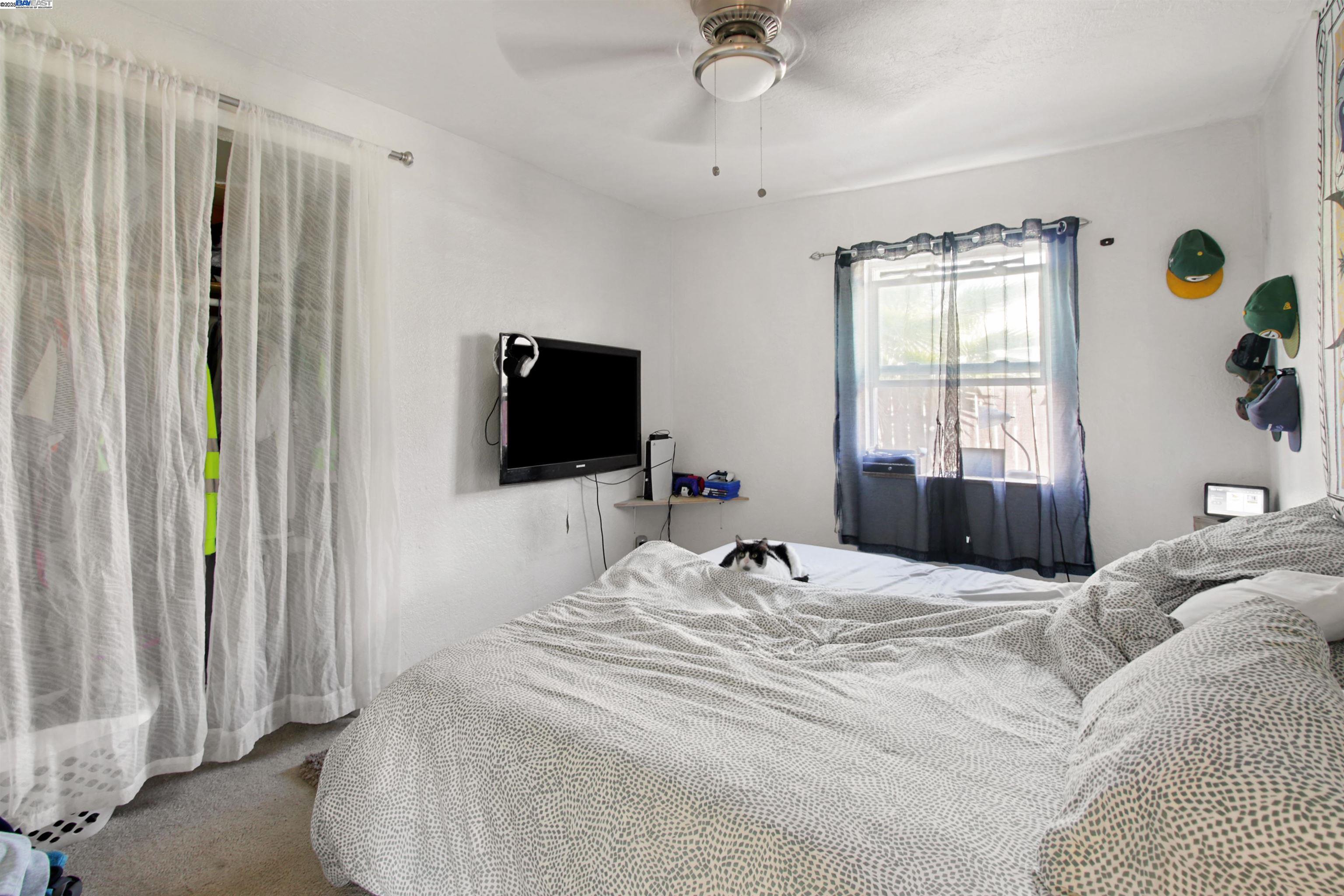Detail Gallery Image 22 of 34 For 630 Jessie Ave, Sacramento,  CA 95838 - 6 Beds | 4 Baths