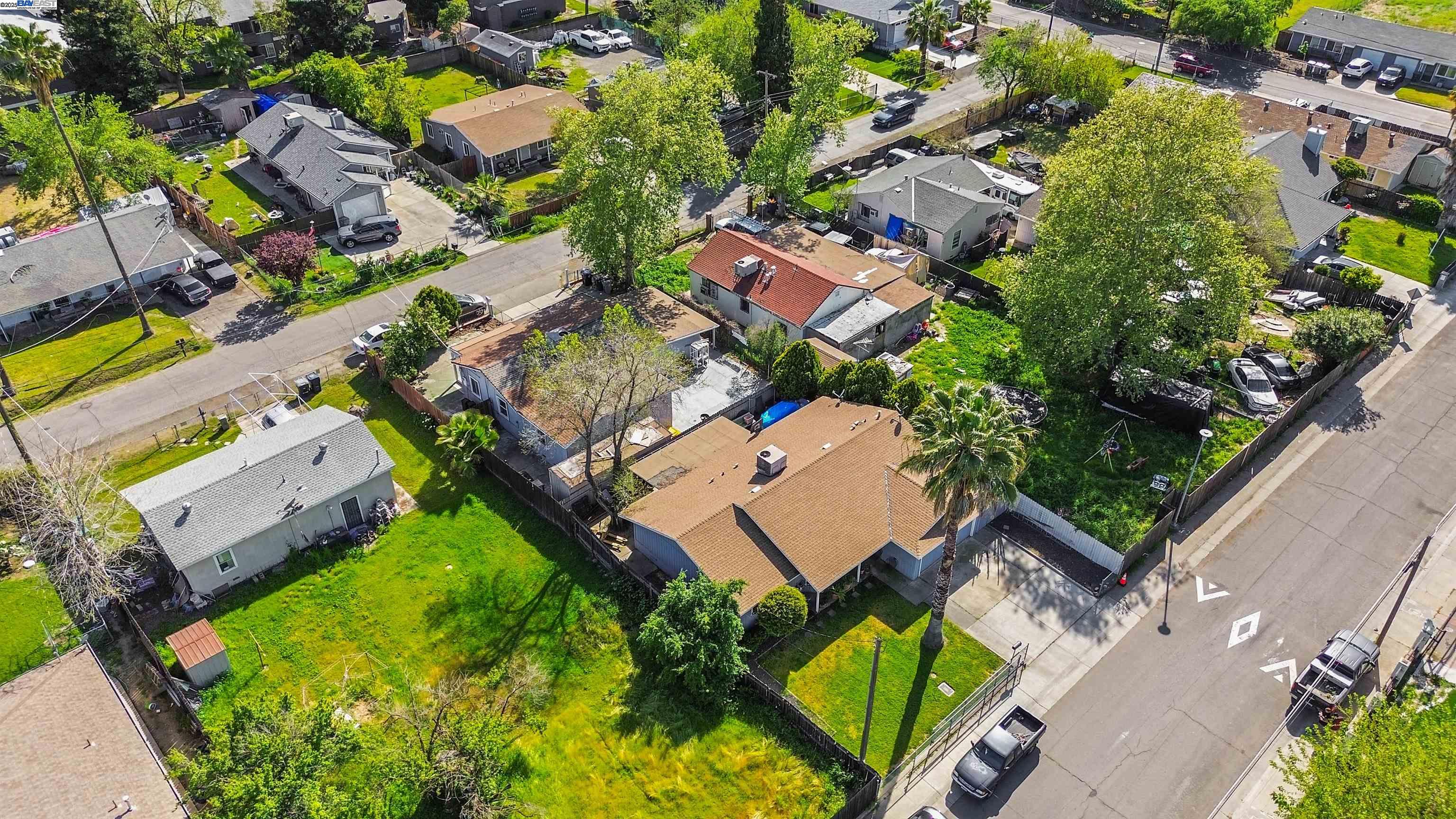 Detail Gallery Image 33 of 34 For 630 Jessie Ave, Sacramento,  CA 95838 - 6 Beds | 4 Baths