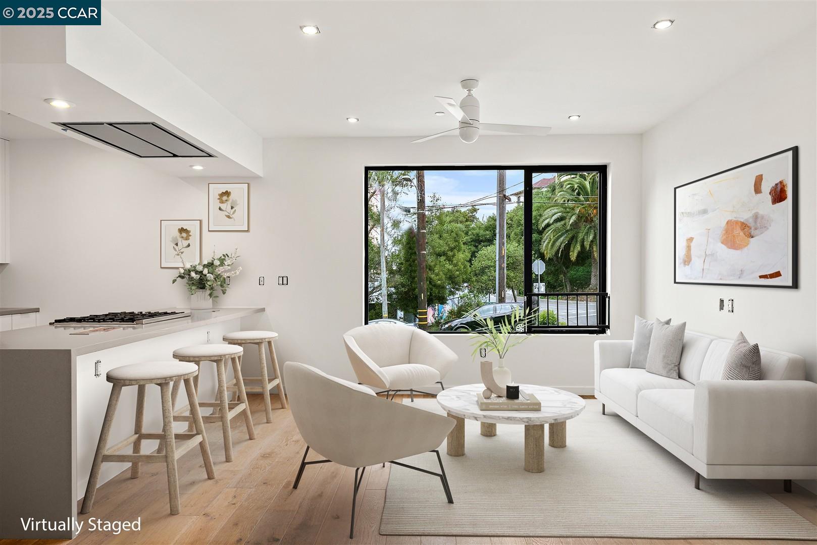 Detail Gallery Image 2 of 28 For 58 Vernon St #201,  Oakland,  CA 94610 - 2 Beds | 2 Baths